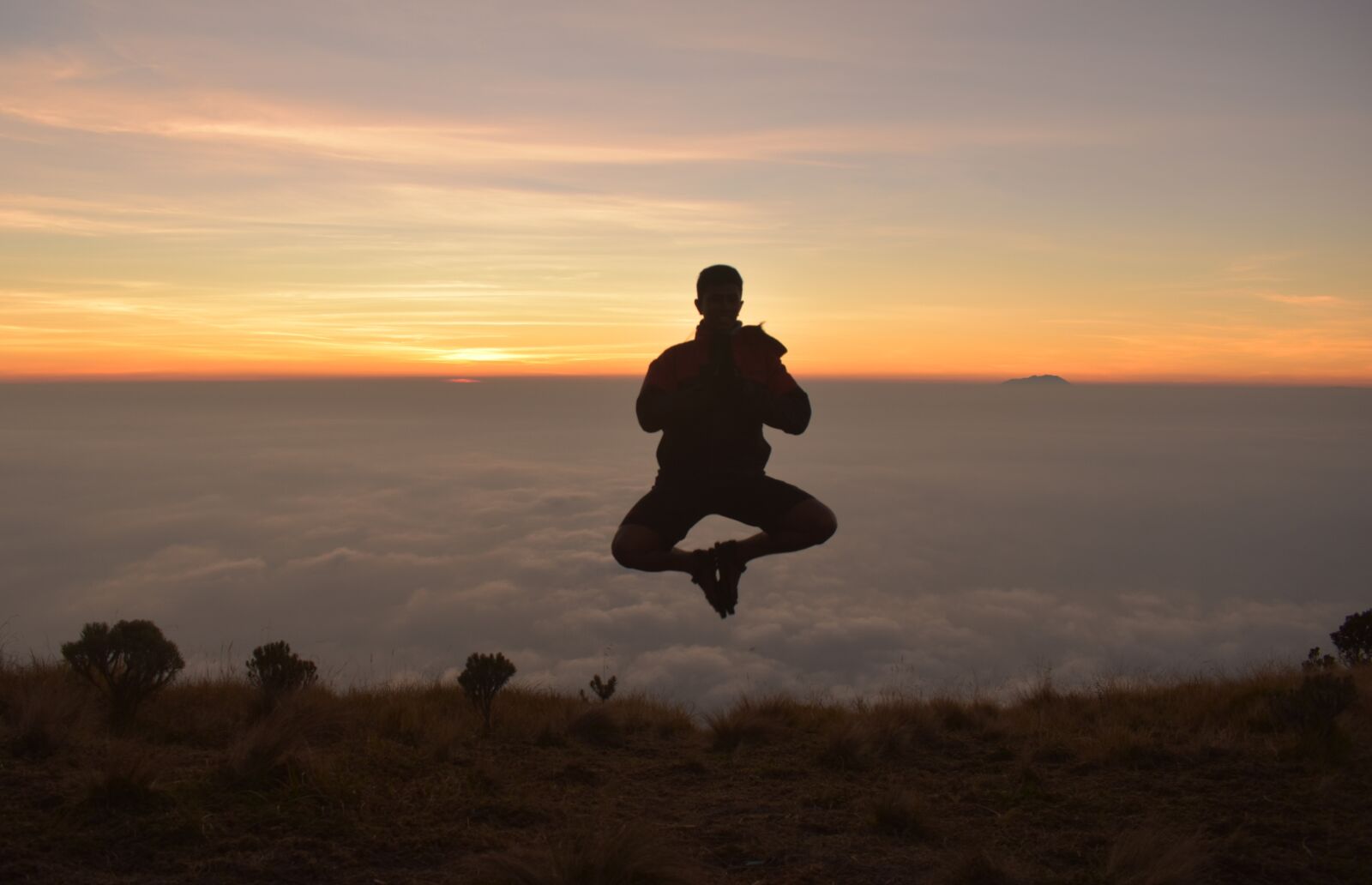 Nikon D3400 sample photo. Silhouette, person, sunrise photography