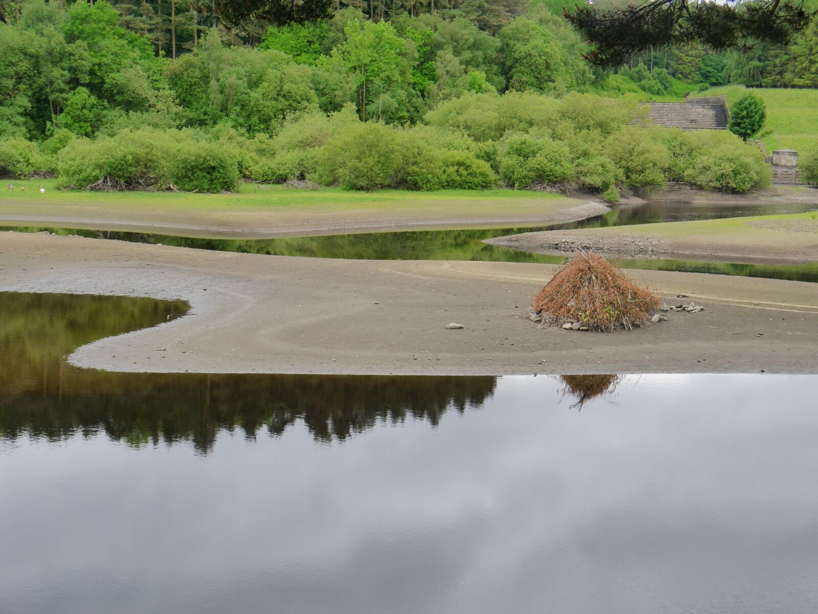 Panasonic Lumix DMC-GH3 sample photo. Lake, reflection, water photography