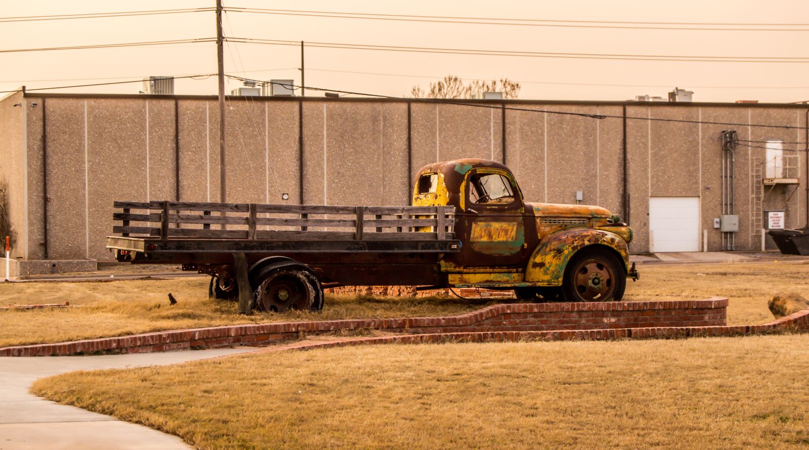 Nikon D3200 sample photo. Transportation system, truck, vehicle photography
