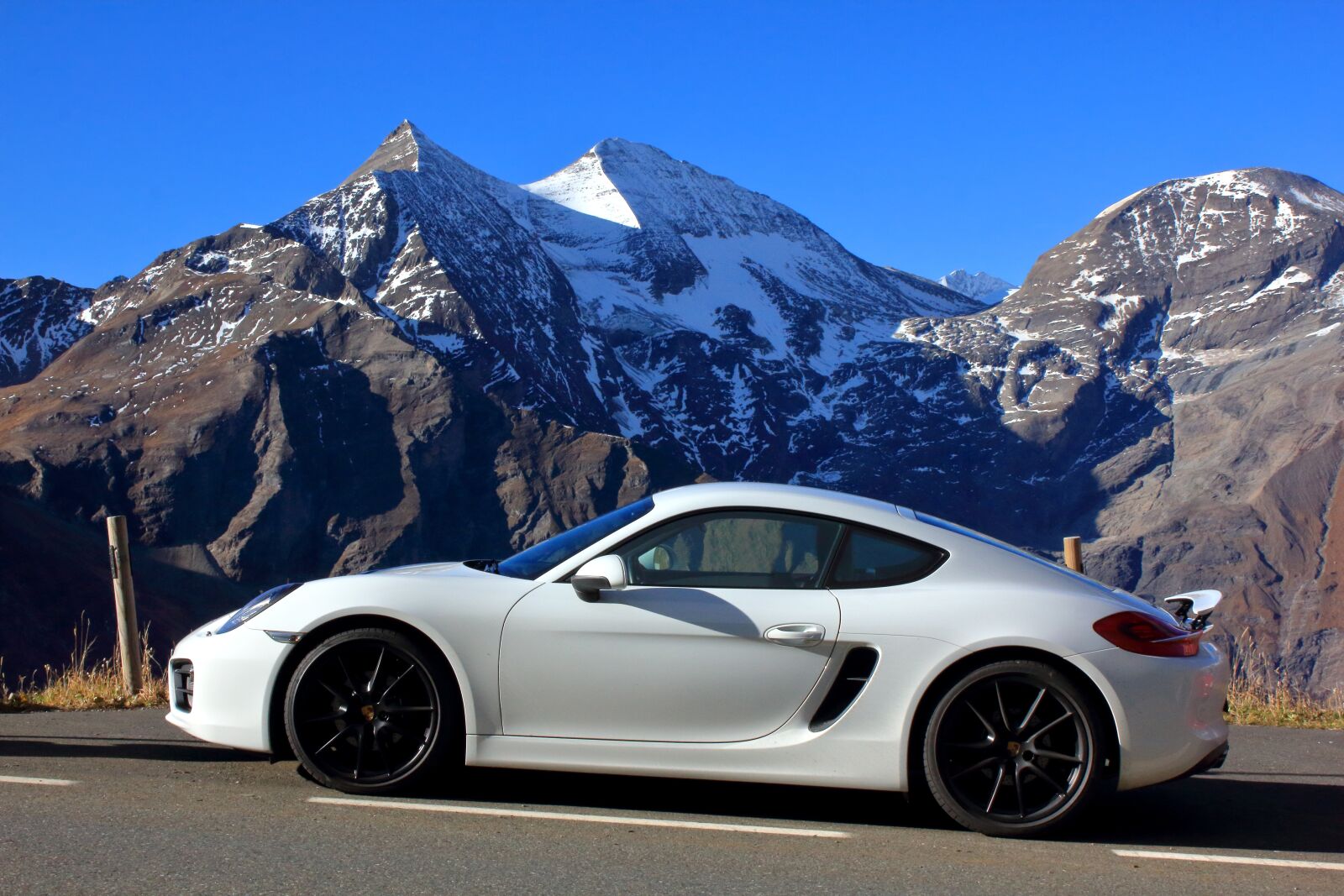 Canon EOS 550D (EOS Rebel T2i / EOS Kiss X4) sample photo. Grossglockner high alpine road photography