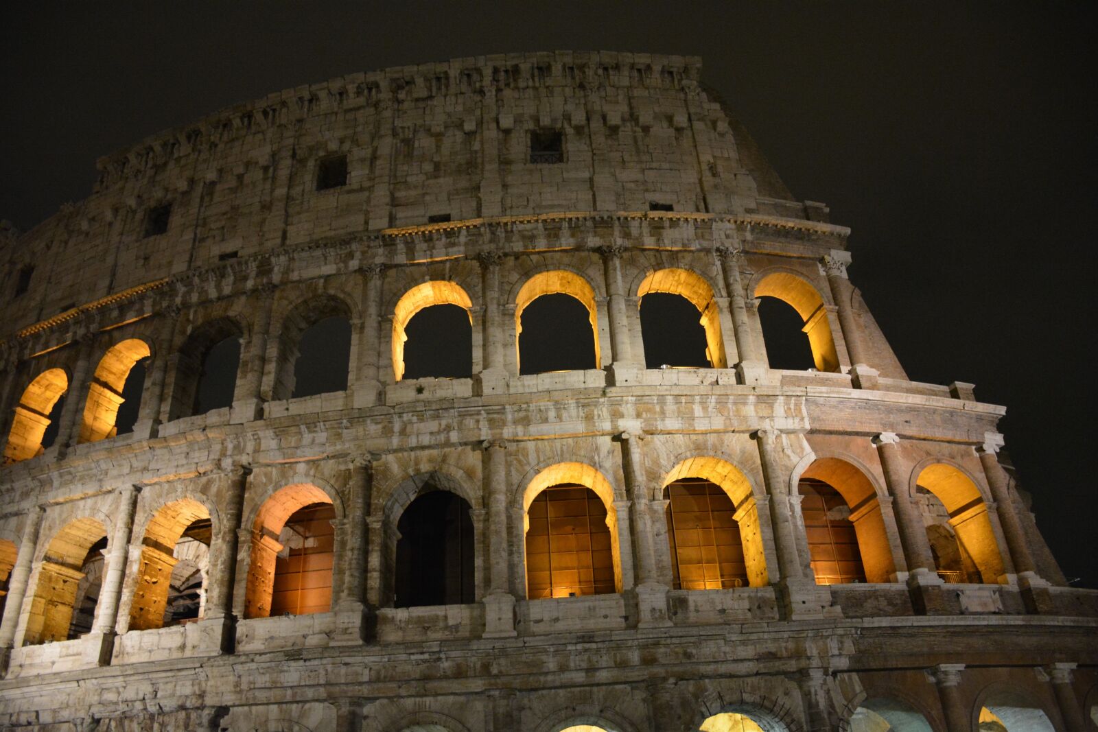 Nikon D5200 sample photo. Rome, kolosseum, night photography