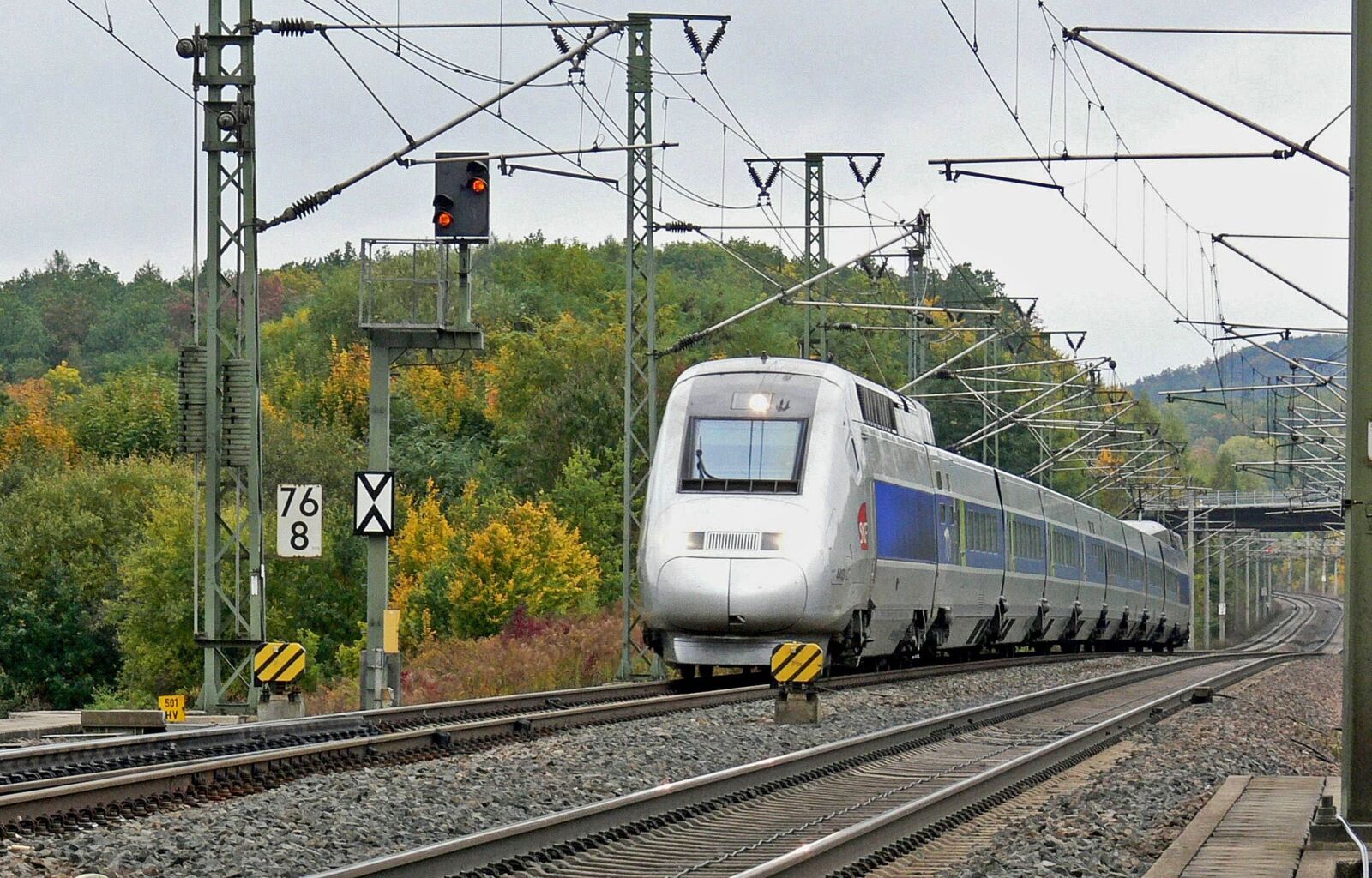 Panasonic DMC-FZ30 sample photo. Tgv, sncf, high-speed rail photography