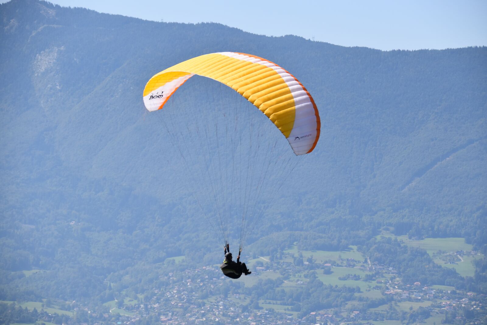 Nikon D5600 sample photo. Paragliding, paraglider, haute savoie photography