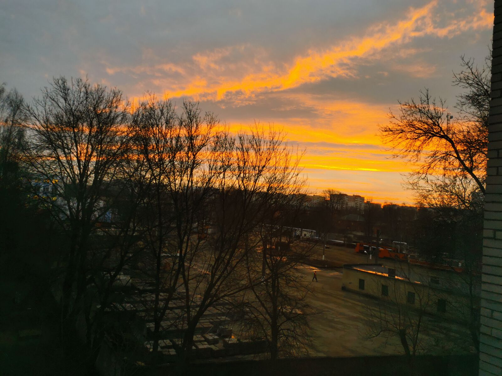 HUAWEI P30 sample photo. Dawn, orange, sky photography