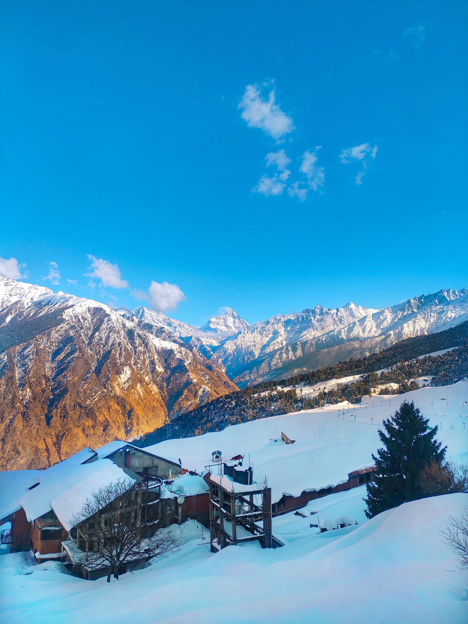 Xiaomi Redmi Note 7 Pro sample photo. Auli, tour, tourist photography