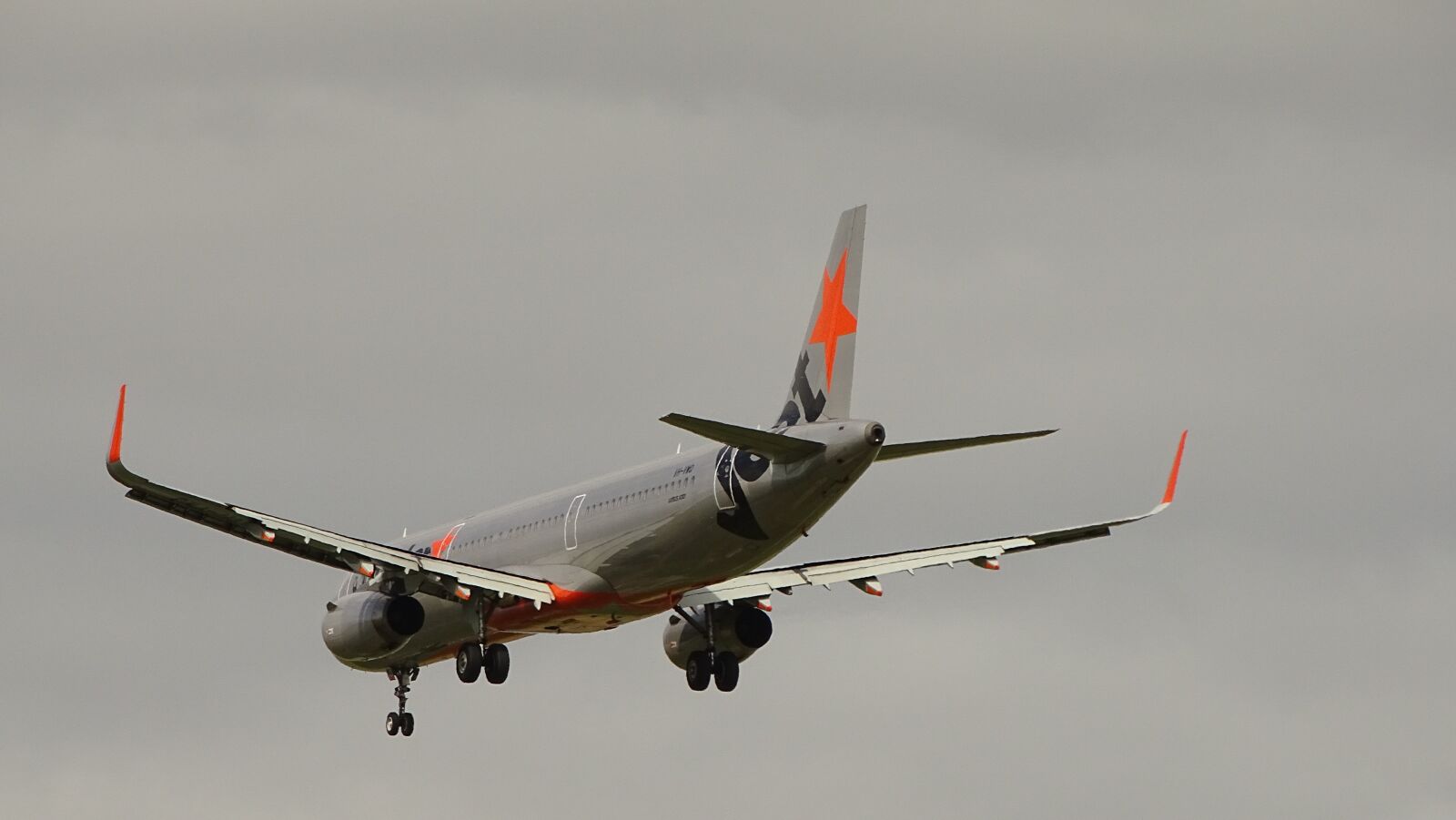 Sony Cyber-shot DSC-HX400V sample photo. Plane, aviation, airplane photography