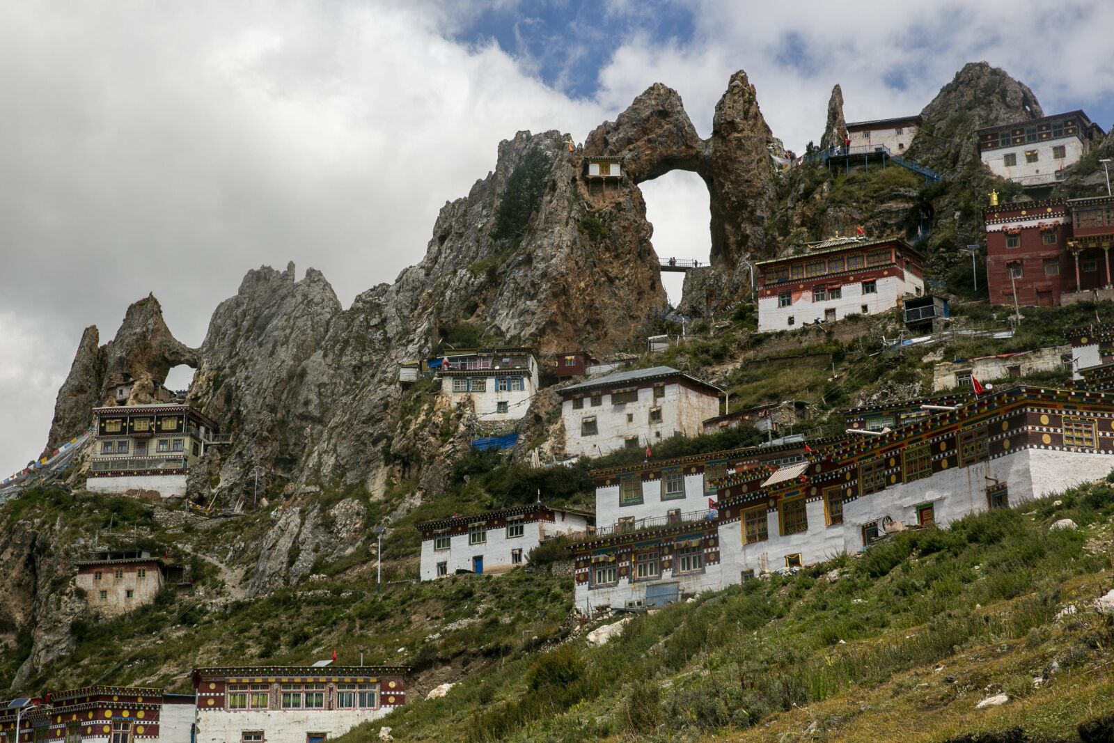 Canon EF 24-70mm F2.8L II USM sample photo. Tibet, plateau, travel photography