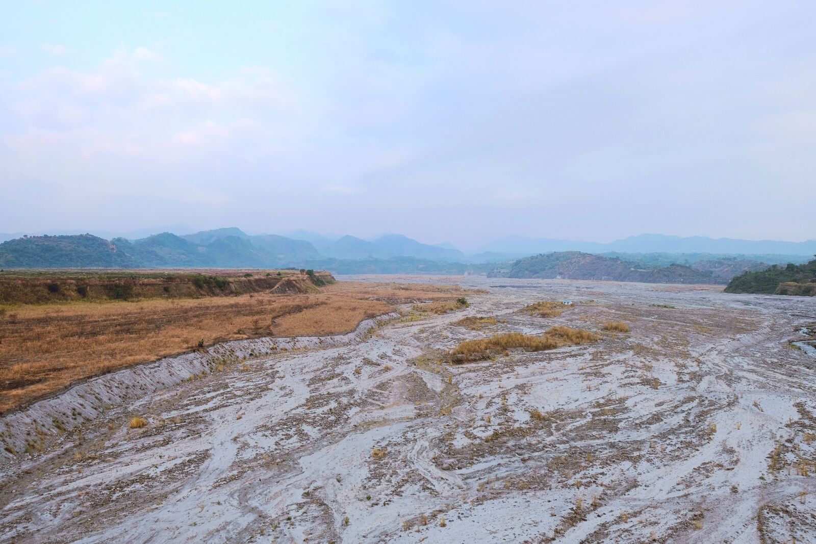 Fujifilm X-T20 + Fujifilm XC 16-50mm F3.5-5.6 OIS II sample photo. Landscape, construction, land photography