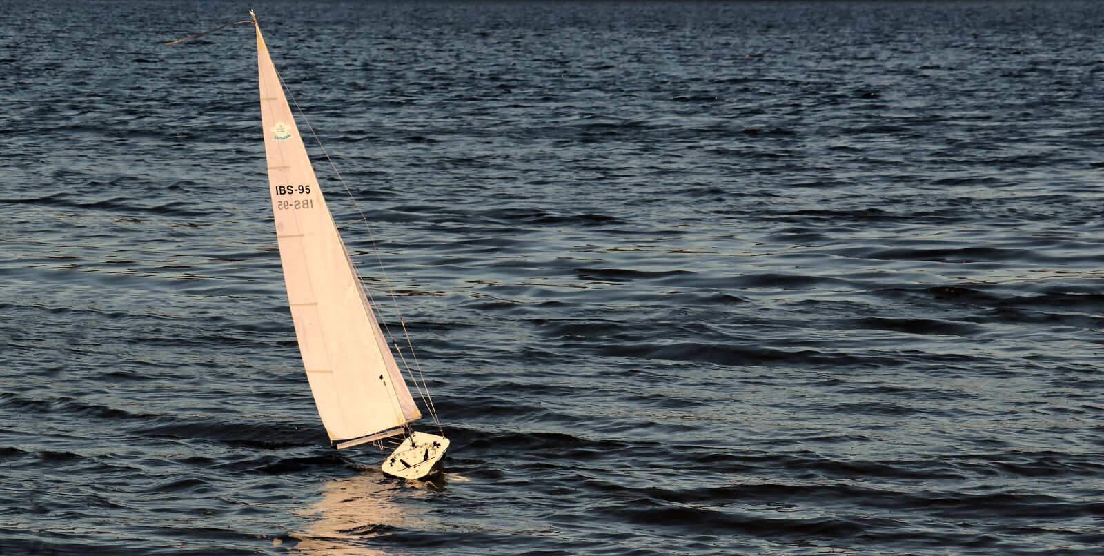 Canon EOS 100D (EOS Rebel SL1 / EOS Kiss X7) sample photo. Sailing boat, sailing vessel photography