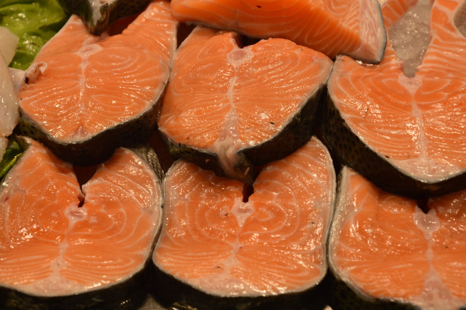 Nikon D3200 sample photo. Salmon, fish market, food photography