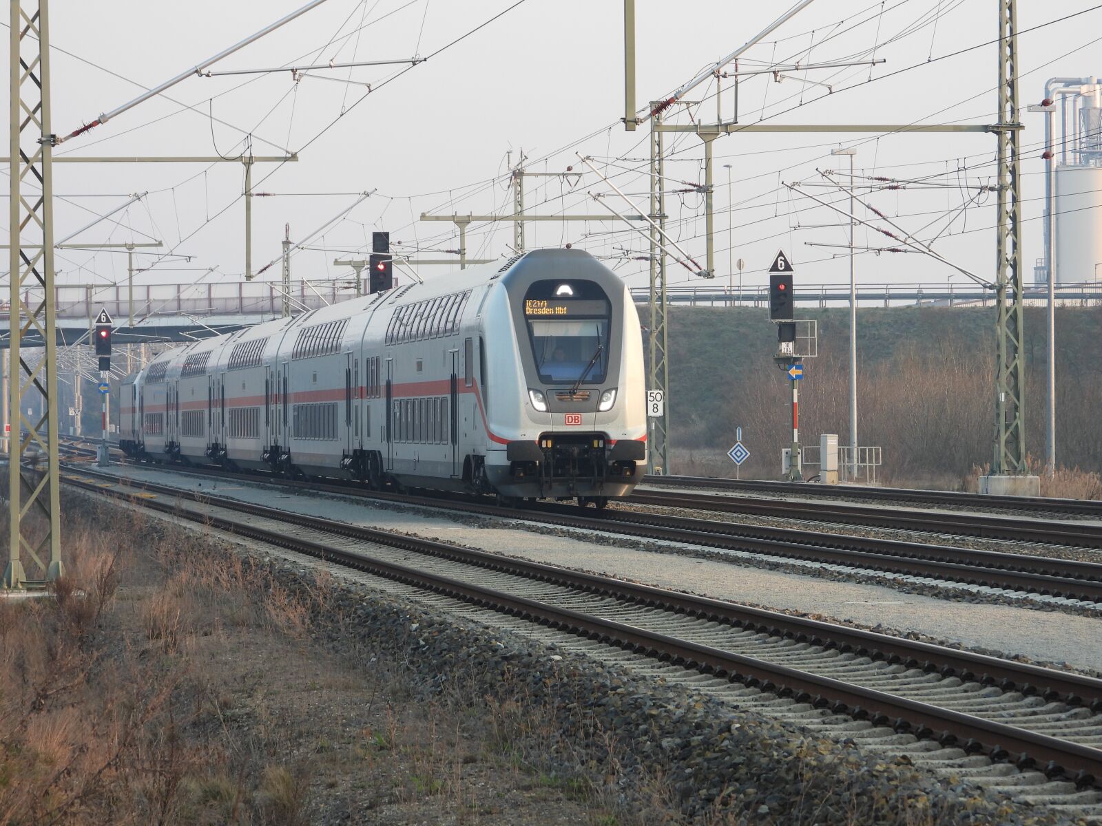 Nikon Coolpix P1000 sample photo. Intercity, passenger train, train photography