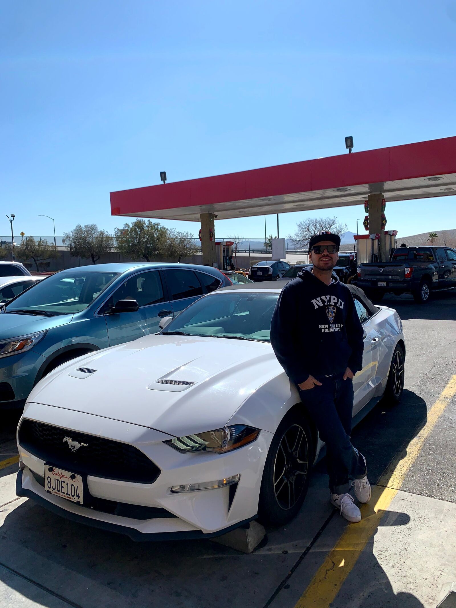 Apple iPhone XS sample photo. Auto, mustang, deportivo photography