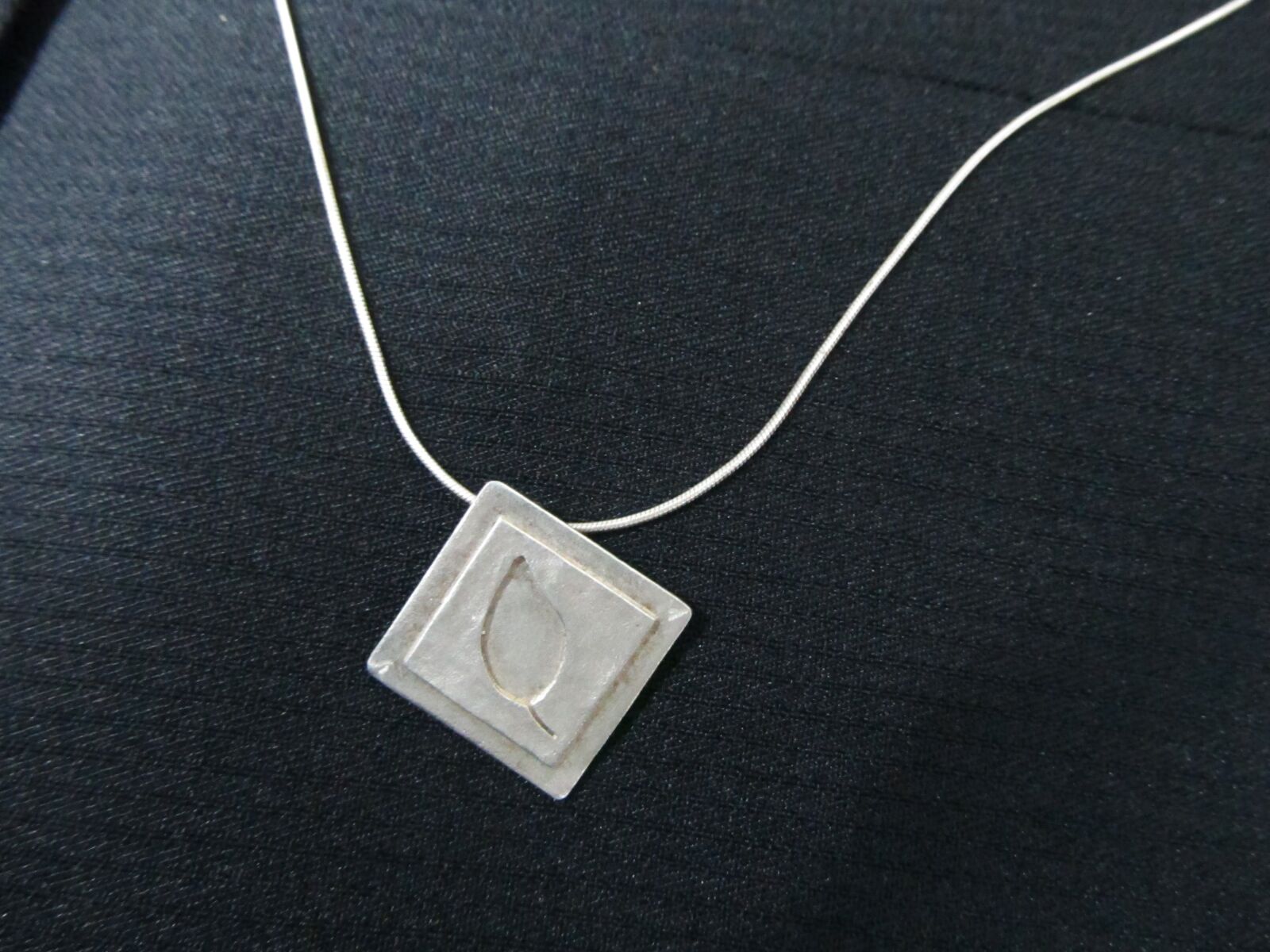 Canon PowerShot SX130 IS sample photo. Necklace, silver jewellery, handmade photography