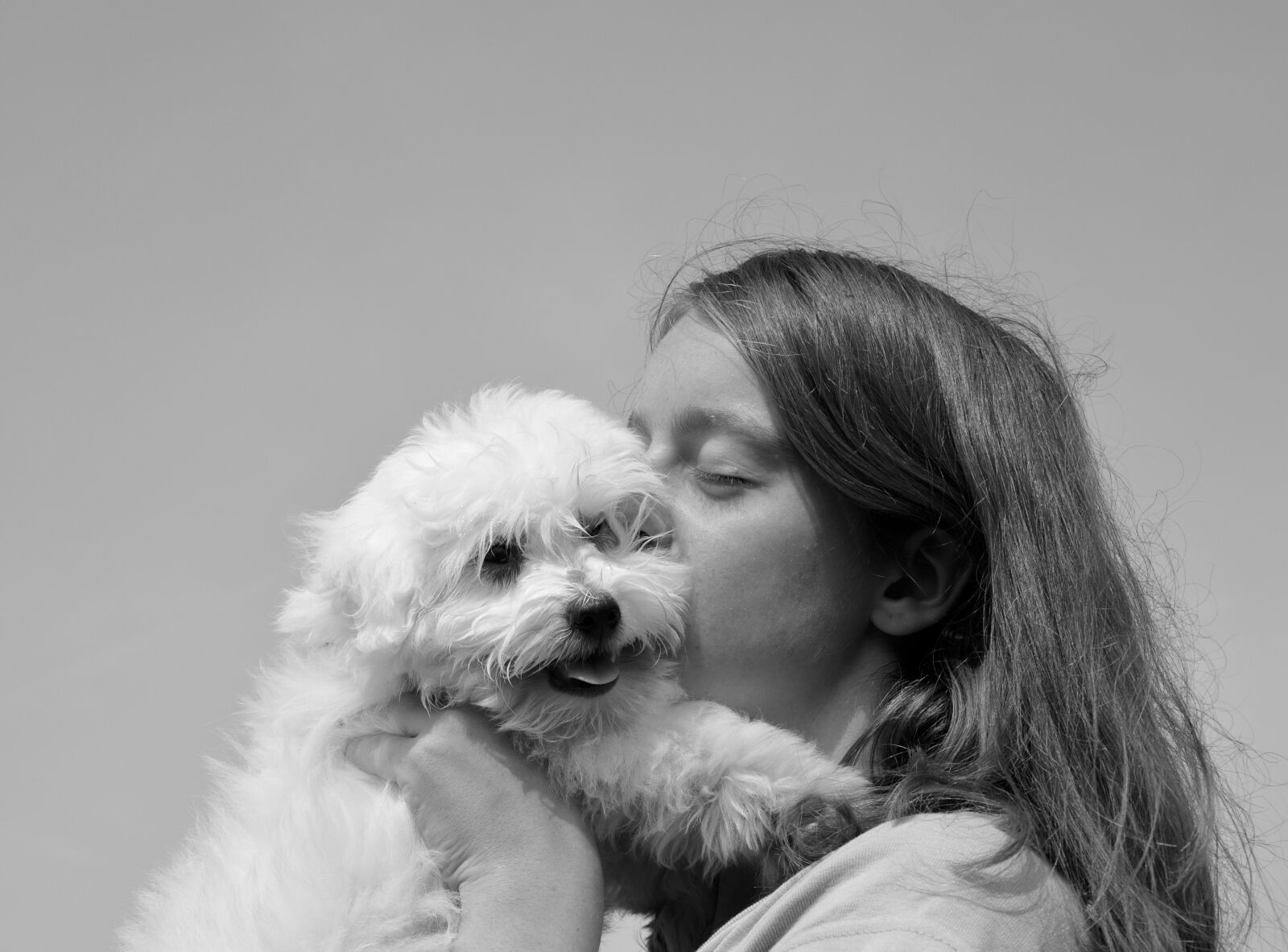 Nikon D5200 sample photo. Kiss, kisses, puppy photography