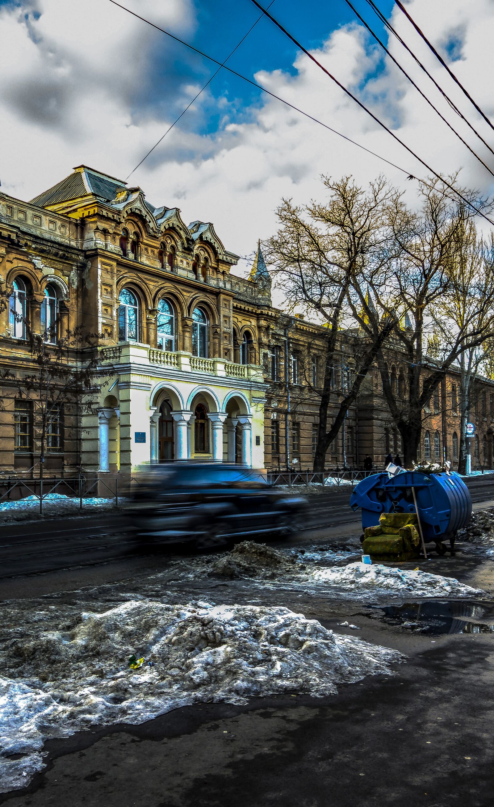 Sony Cyber-shot DSC-RX100 sample photo. Odessa, building, machine photography