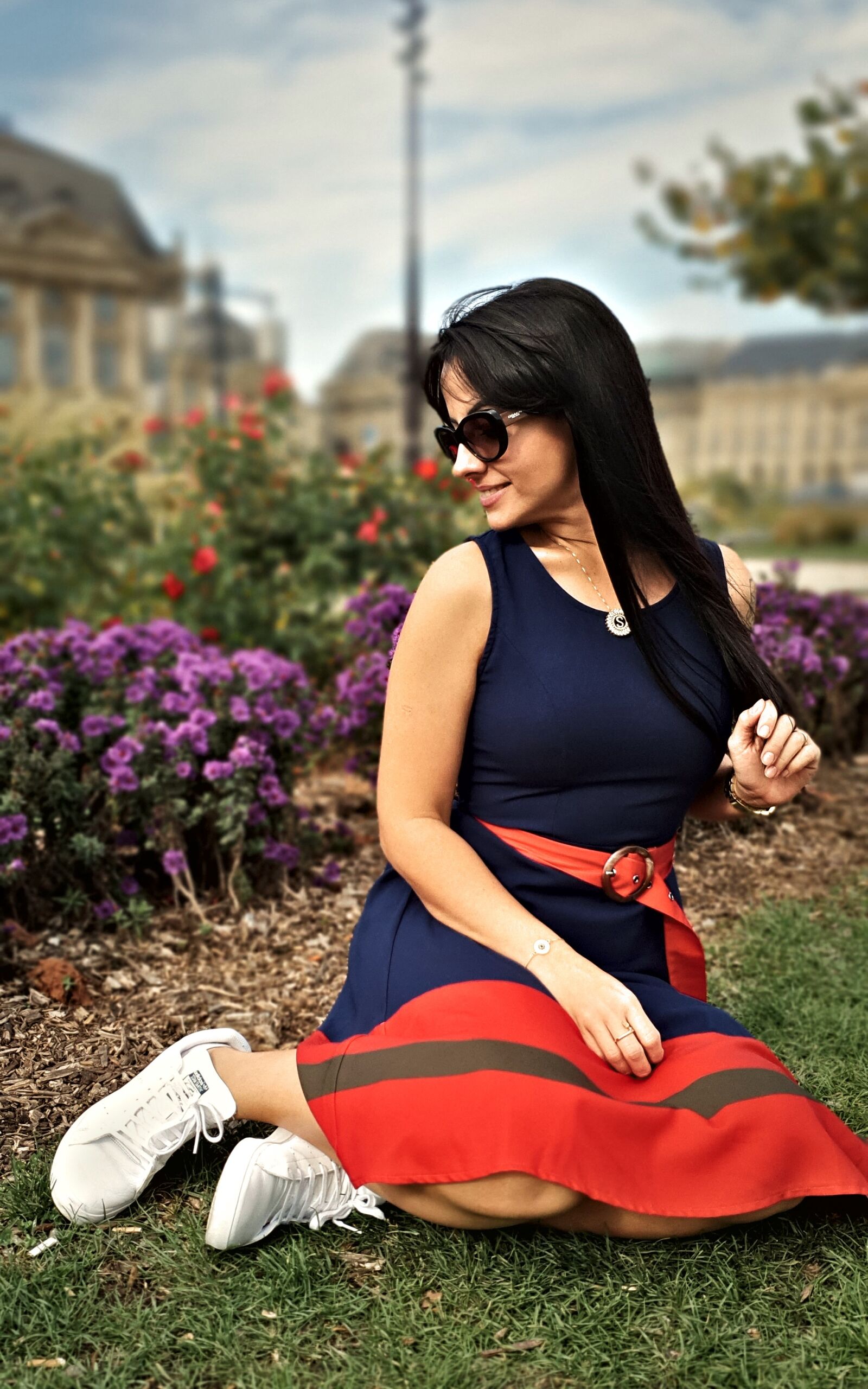 Samsung Galaxy S10 sample photo. Women, beautiful, girl photography
