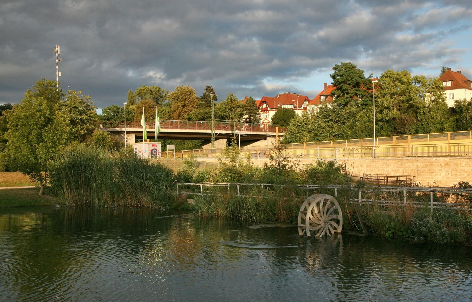 Canon EOS 5D sample photo. Erfurt, south, kress park photography