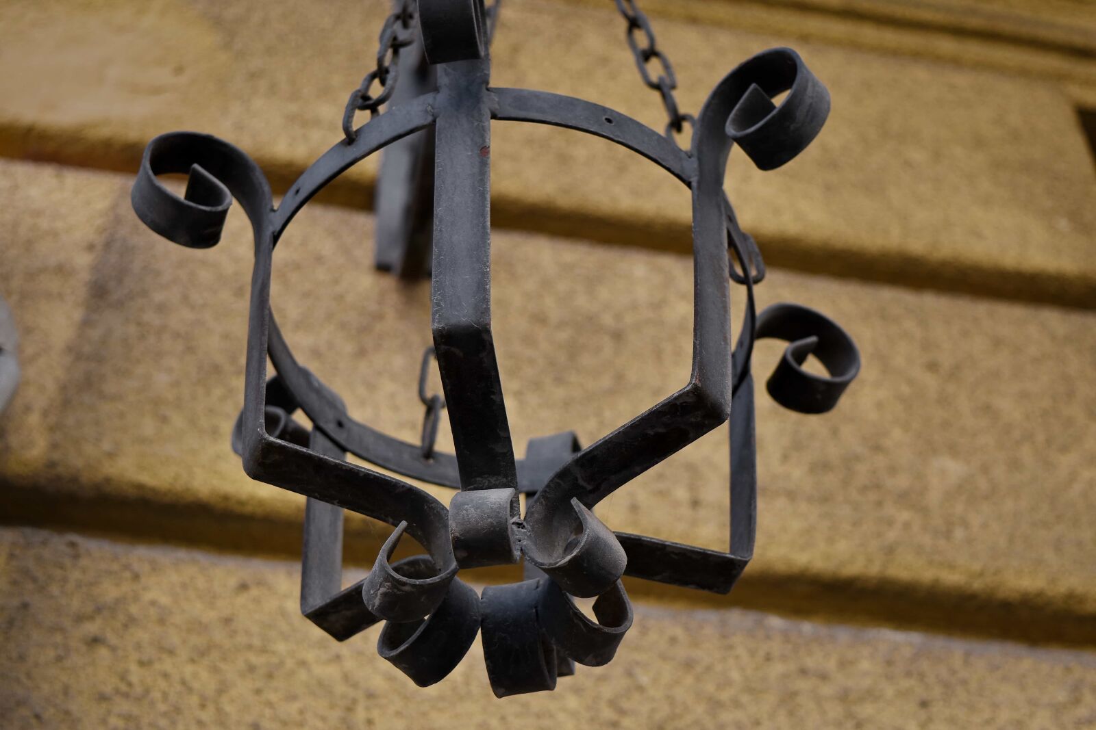 Nikon D5500 sample photo. Cast iron, ornament, wall photography