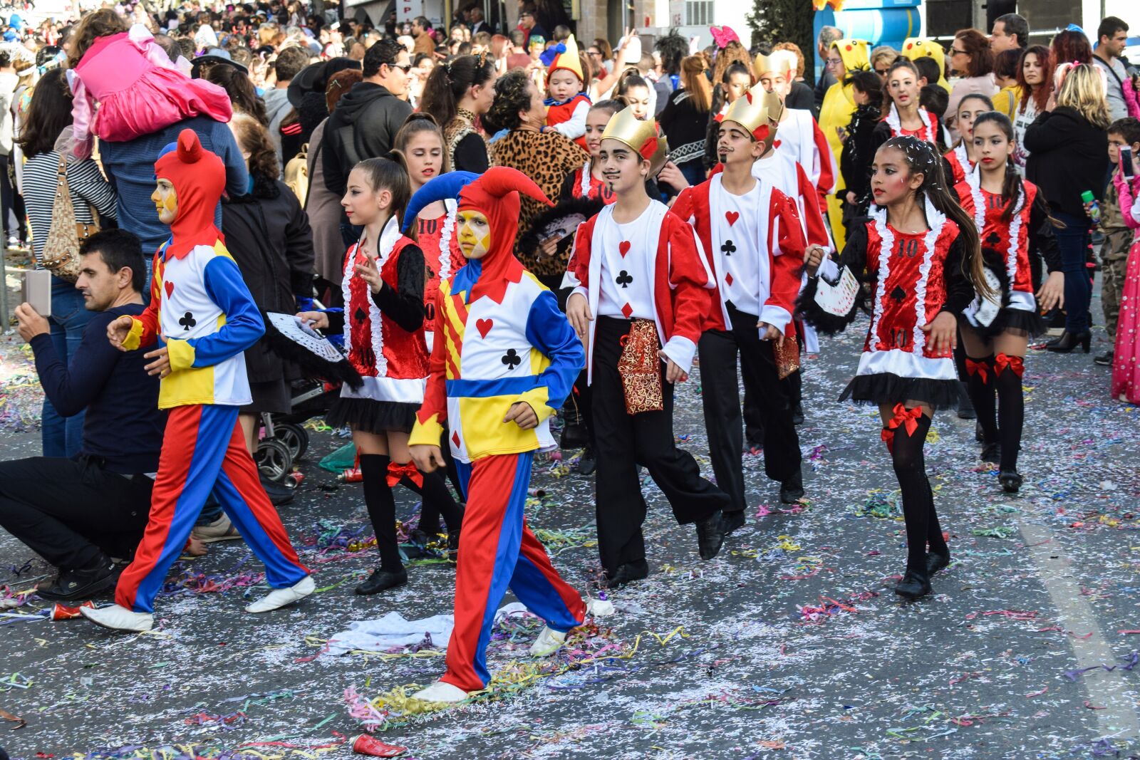 Nikon D3300 sample photo. Carnival, parade, kids photography