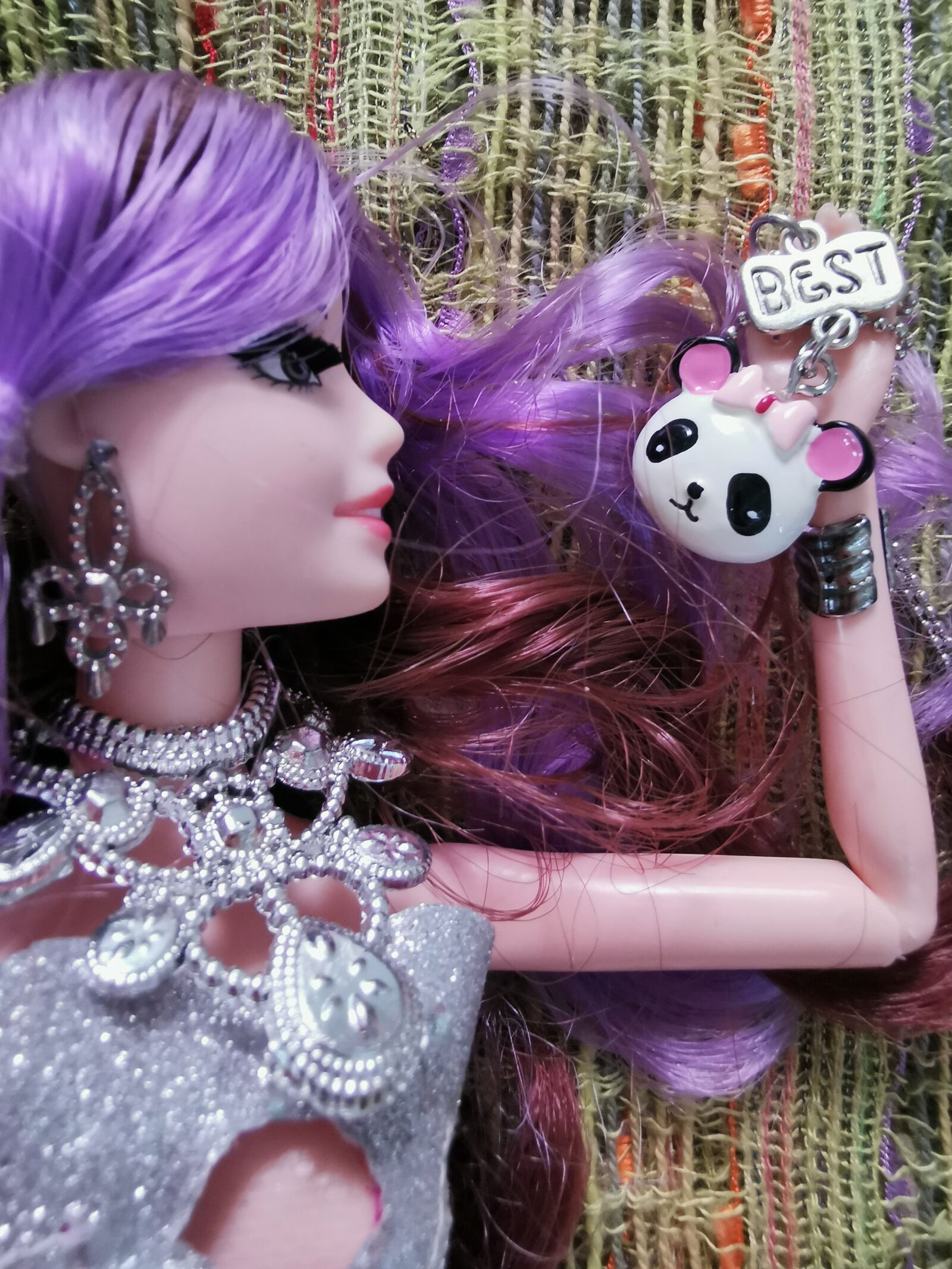 HUAWEI P30 Pro sample photo. Portrait, wrist, play photography