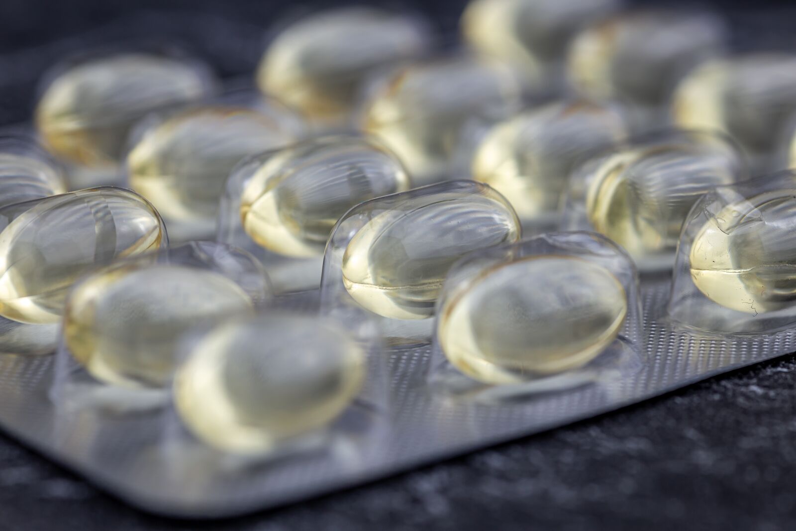 Canon EOS 6D sample photo. Blister, medical, drug photography