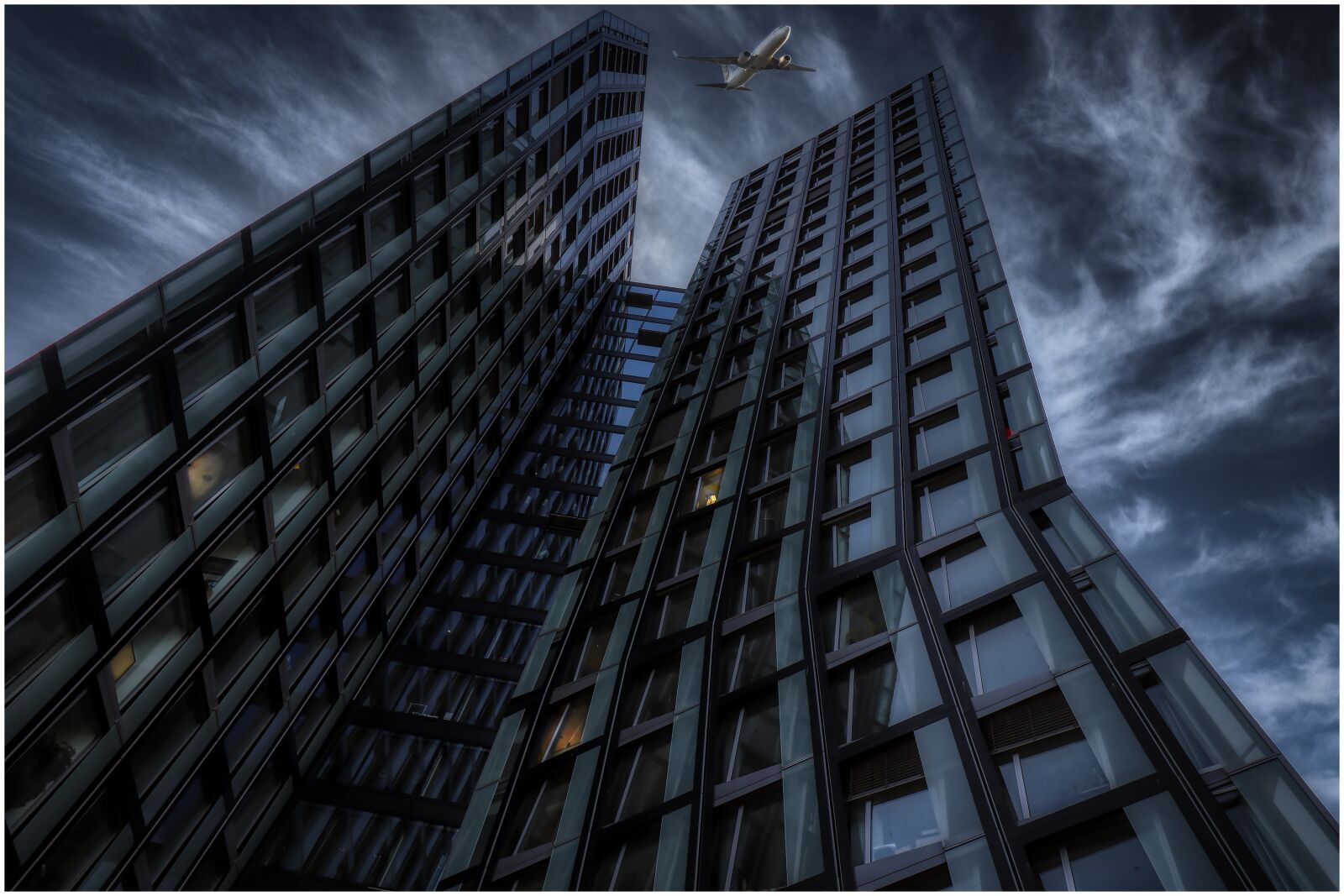 Canon EOS 200D (EOS Rebel SL2 / EOS Kiss X9) sample photo. Skyscraper, facade, hdr photography