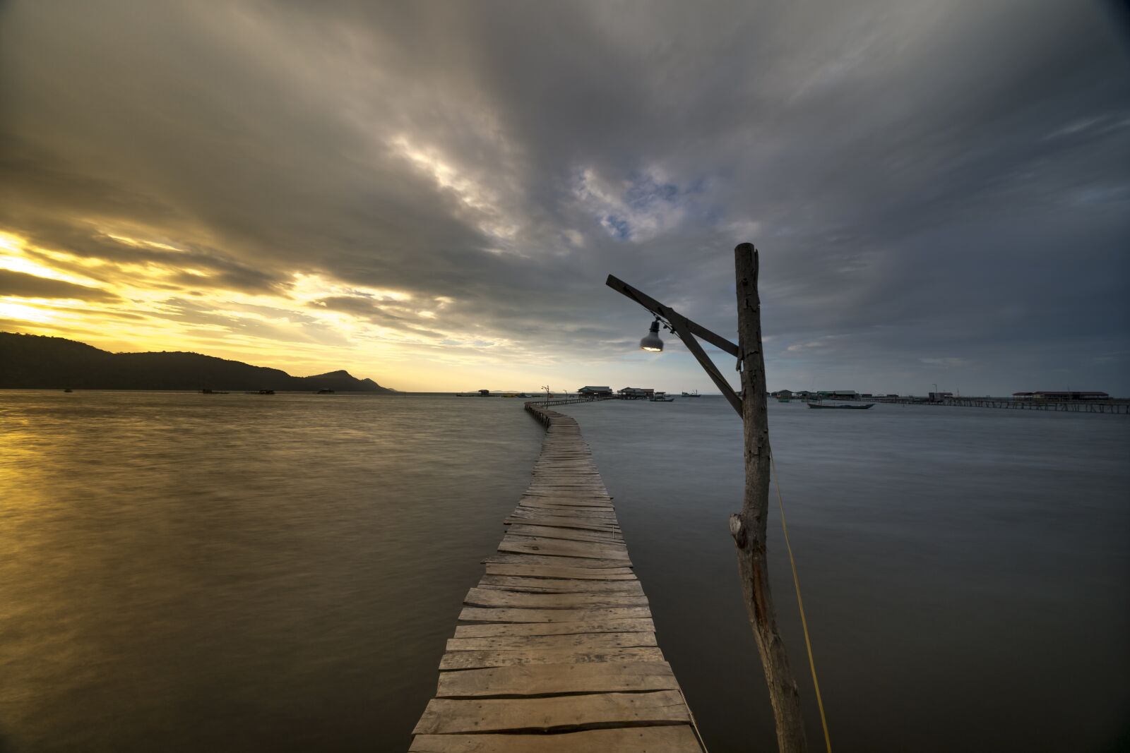 Sony a7R II + Voigtlander ULTRA WIDE-HELIAR 12mm F5.6 III sample photo. Background, phuquoc, island photography