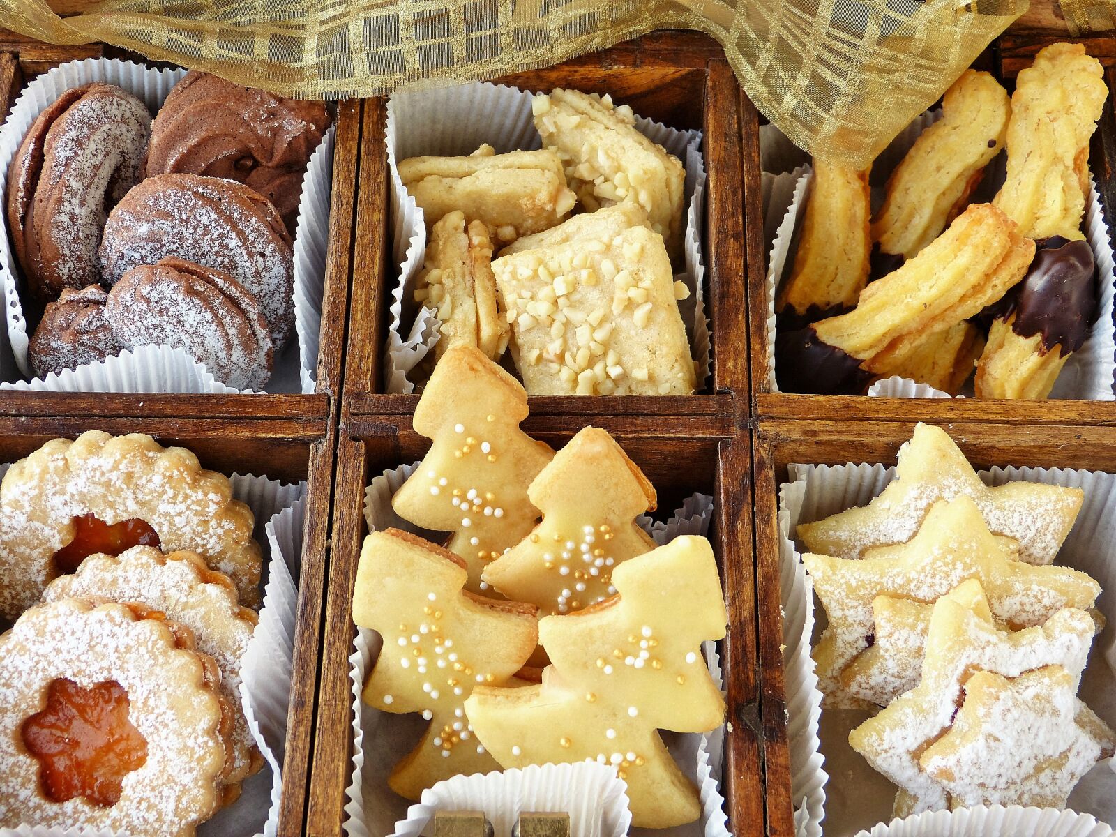 Panasonic Lumix DMC-FZ150 sample photo. Cookie, christmas, advent photography