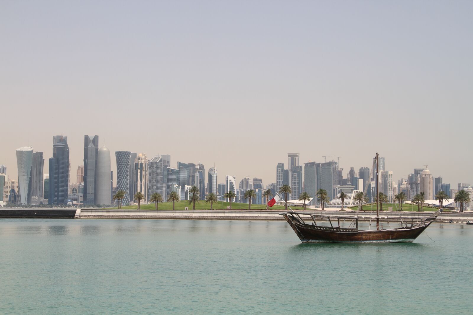 Canon EOS 7D sample photo. Water, city, river photography