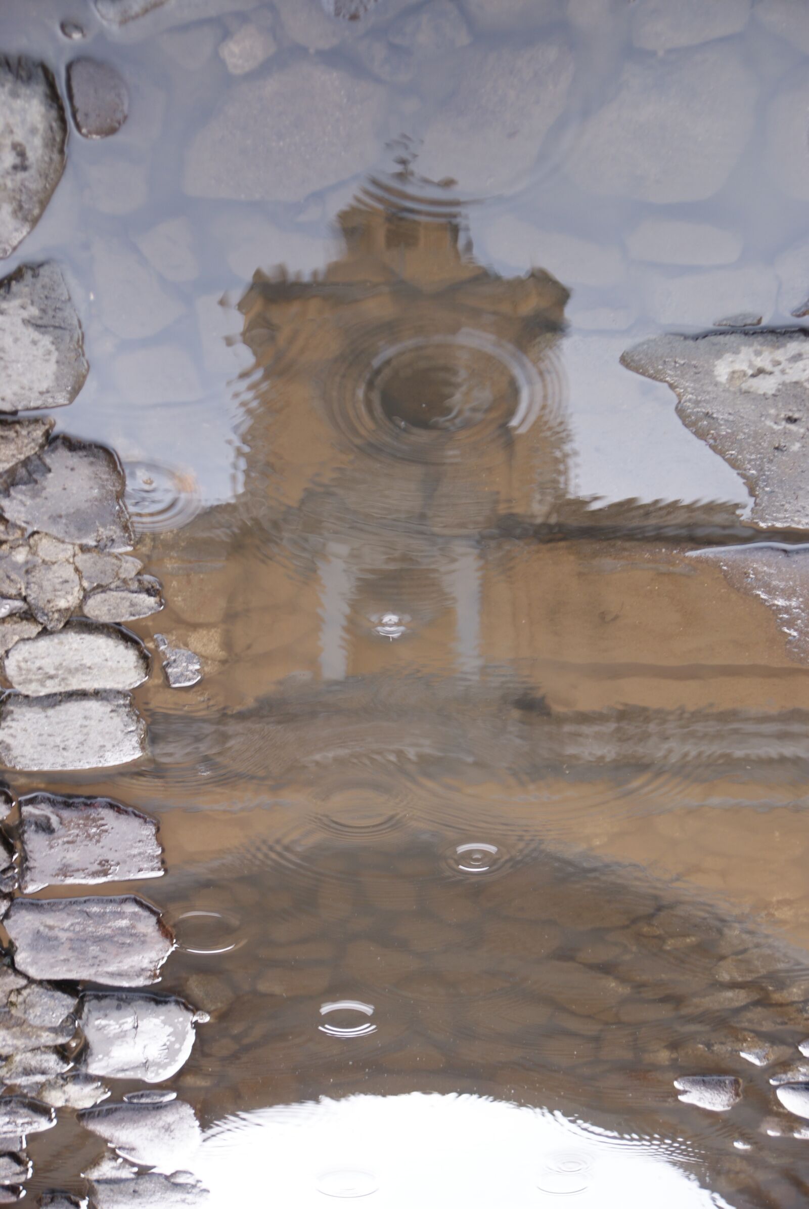 Sony Alpha DSLR-A200 sample photo. Old, guatemala, old building photography