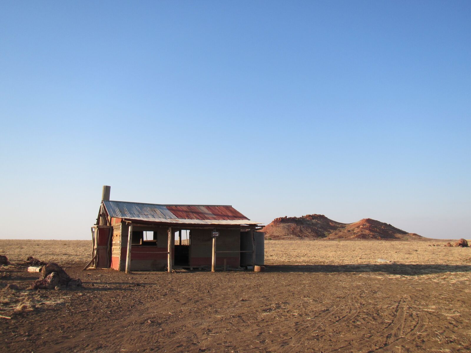 Canon PowerShot D30 sample photo. Outback, winton, rustic photography