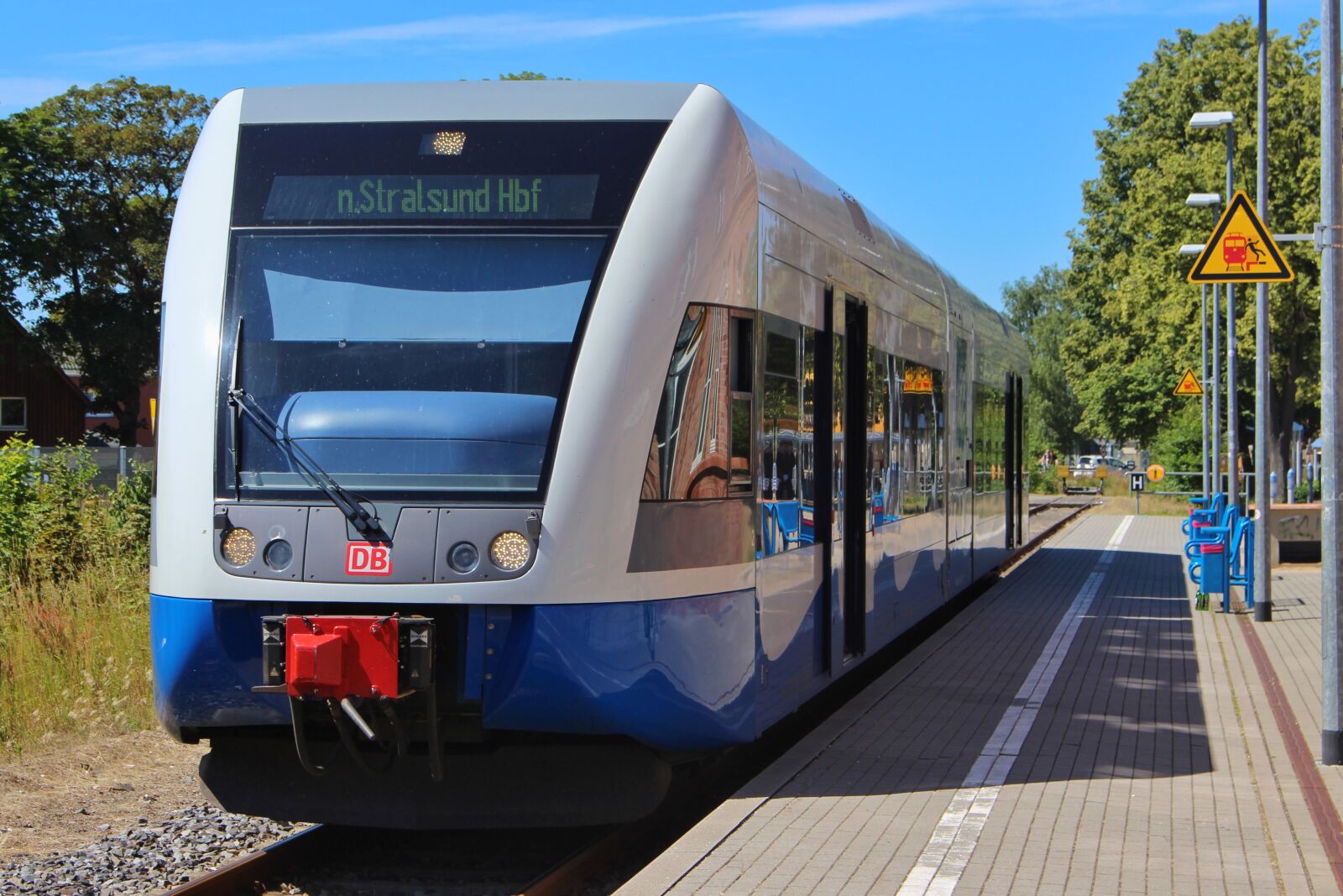 Canon EOS 700D (EOS Rebel T5i / EOS Kiss X7i) sample photo. Usedomer b derbahn, deutsche photography