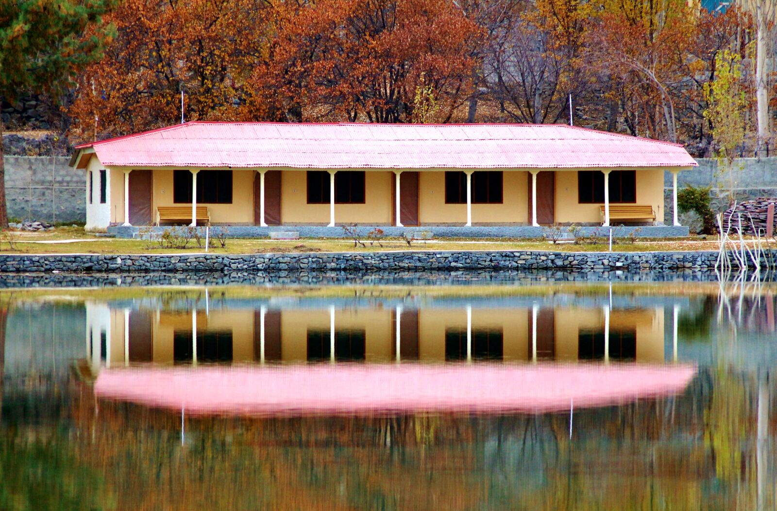 Canon EOS 700D (EOS Rebel T5i / EOS Kiss X7i) sample photo. Lower kachura lake, shangrila photography