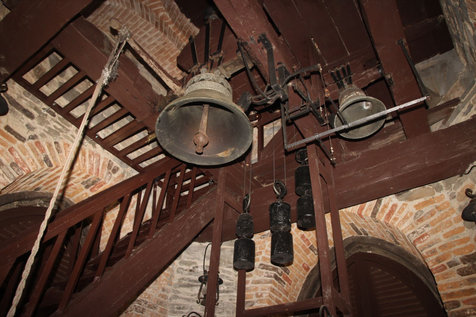 Canon EOS 600D (Rebel EOS T3i / EOS Kiss X5) sample photo. Tower, bell, church photography