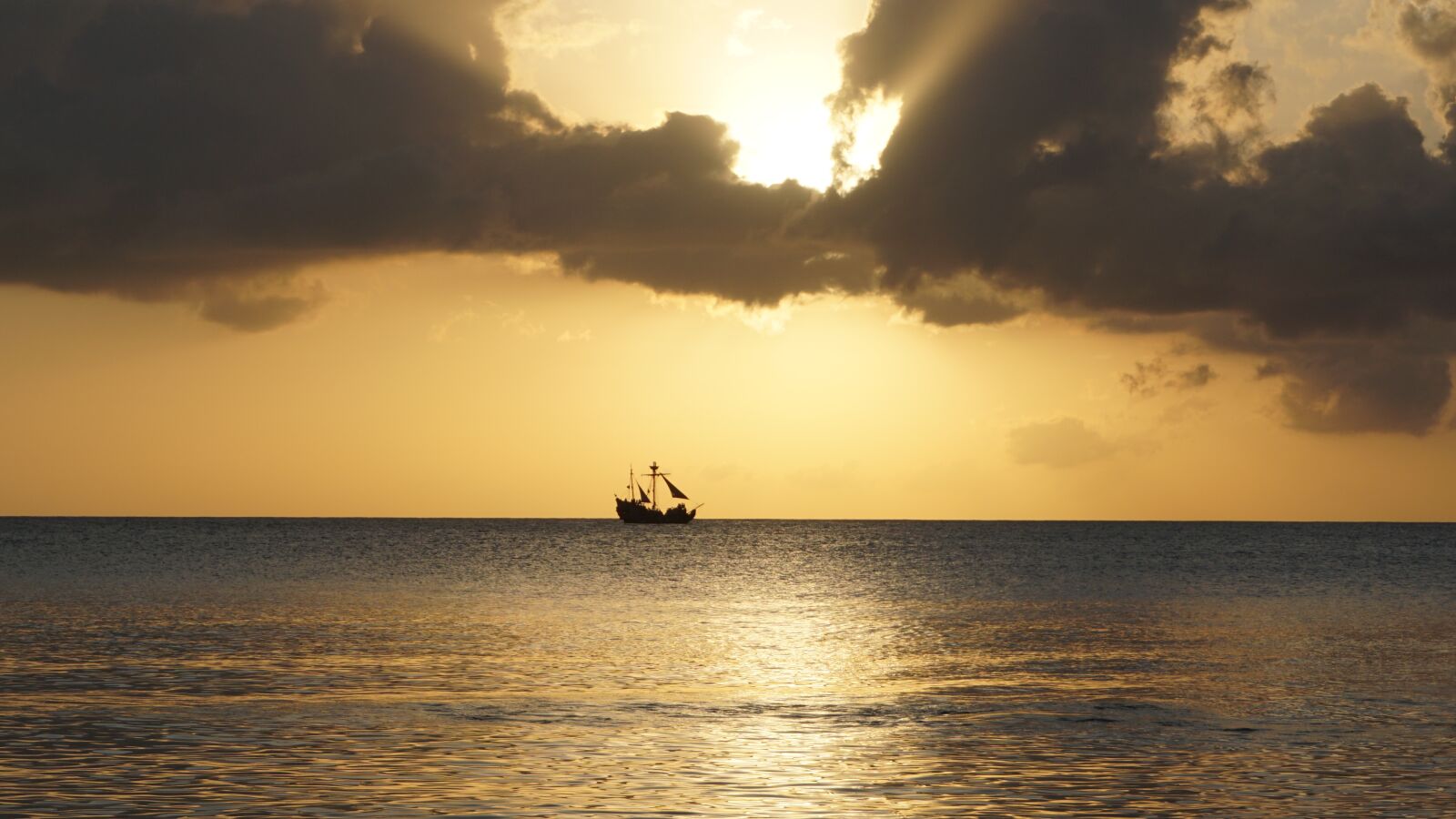 Sony a6000 sample photo. Caribbean, sea, pirate photography