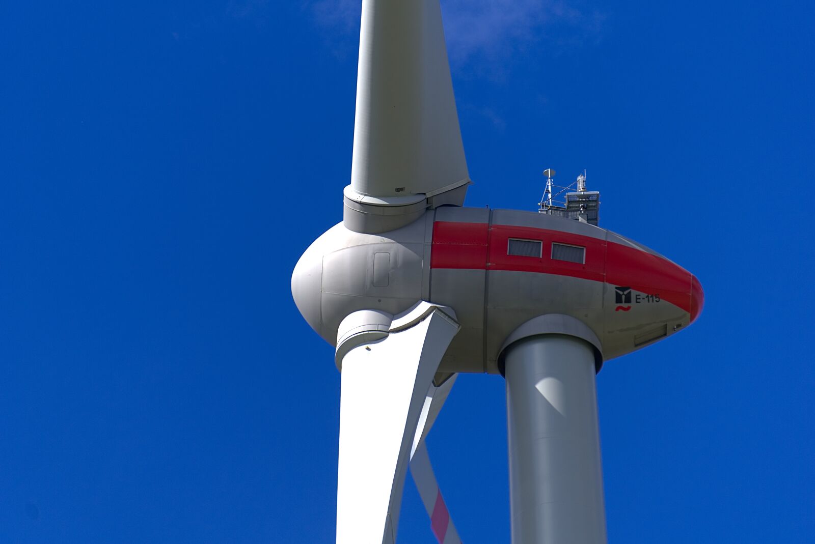 Sony E 55-210mm F4.5-6.3 OSS sample photo. Pinwheel, wind power, energy photography