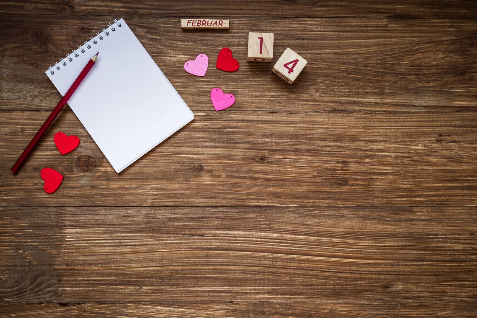 Canon EF 50mm F1.8 II sample photo. Valentine's day, red, love photography