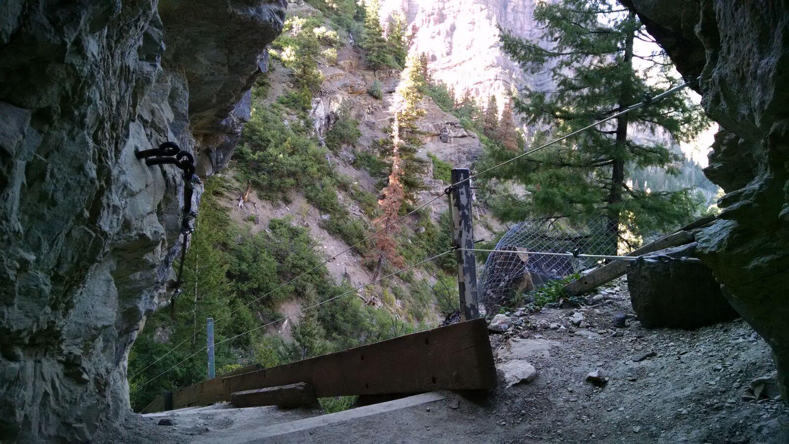 Motorola XT1080 sample photo. Cave, mountains, trail photography