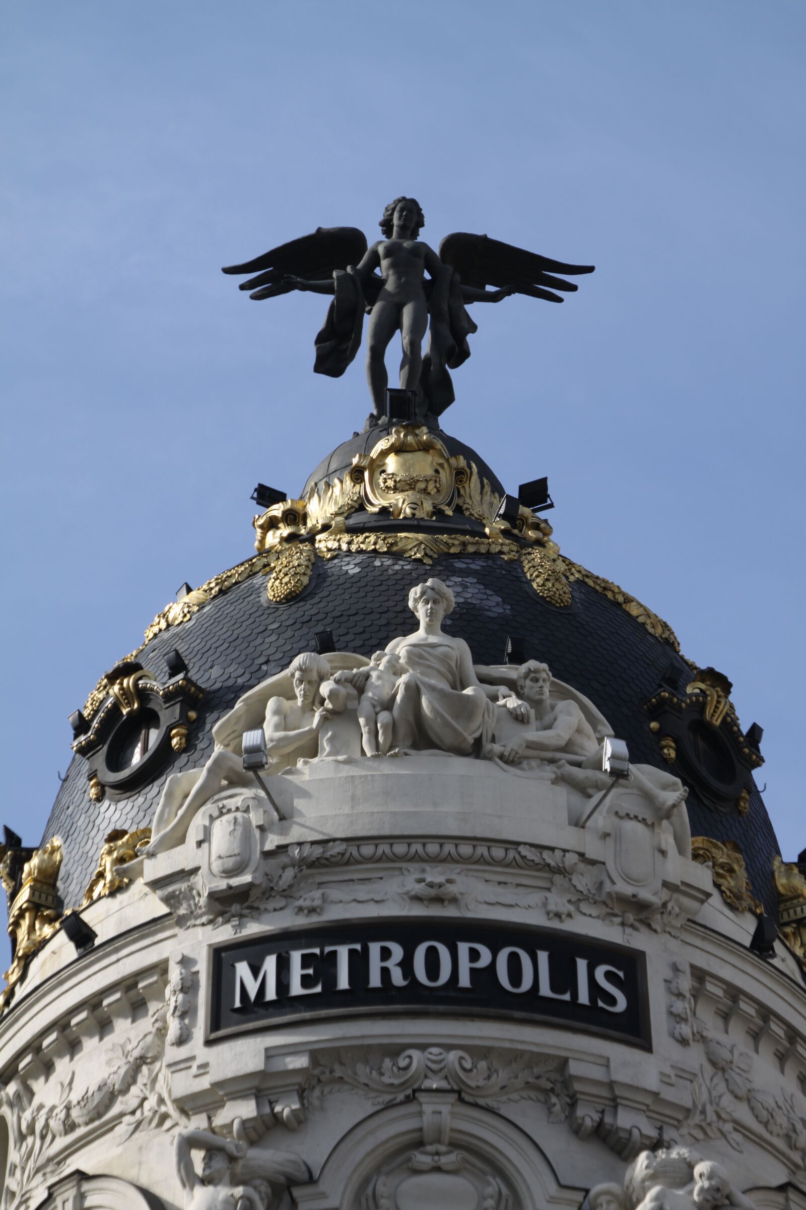Canon EOS 50D sample photo. Madrid, metropolis, architecture photography