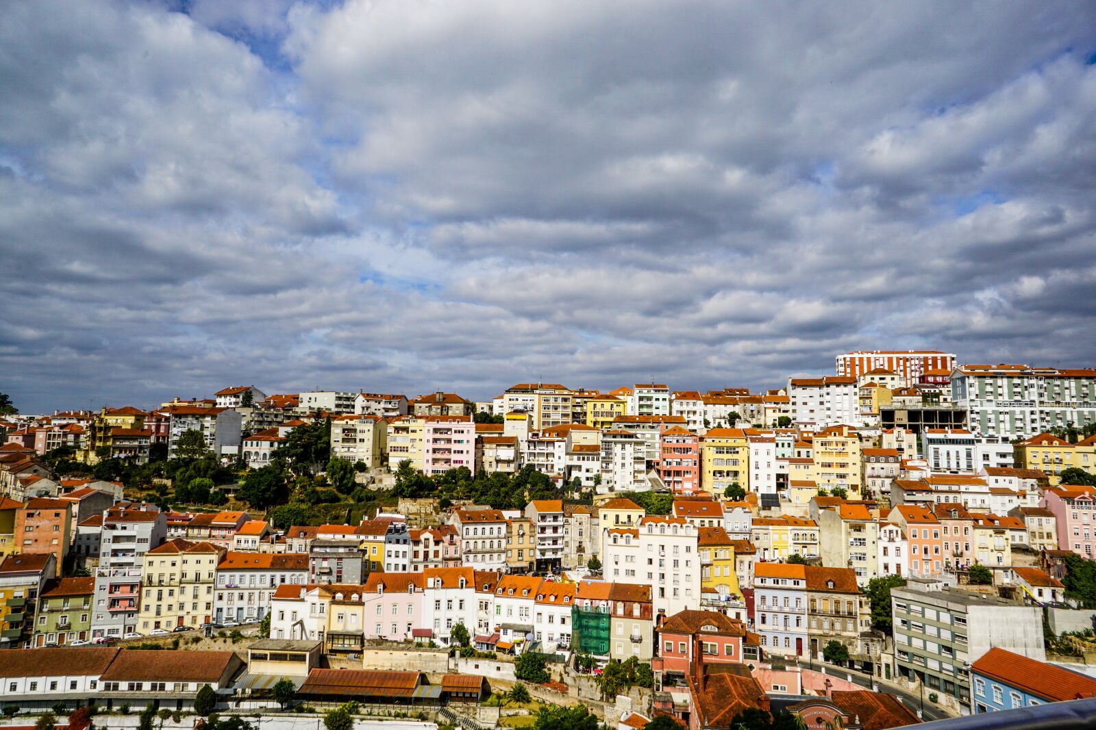Sony a5100 + Sony E 16mm F2.8 sample photo. Portugal, city, travel photography