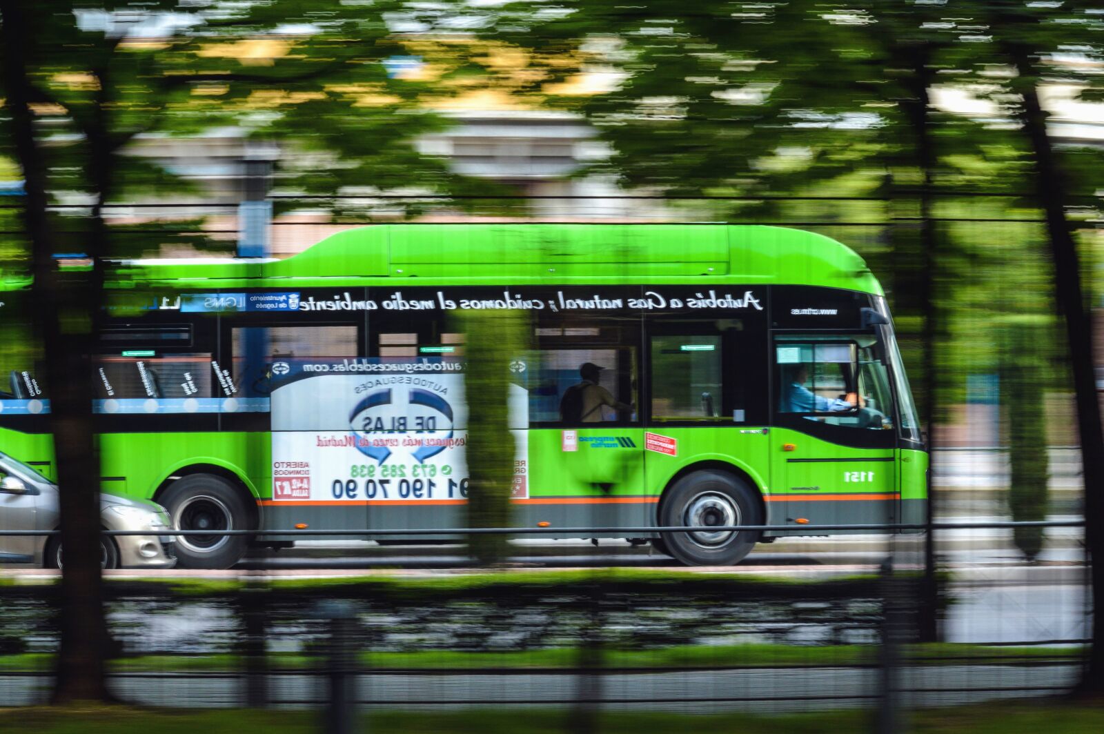 Nikon D3200 sample photo. Bus, transportation, passenger, town photography
