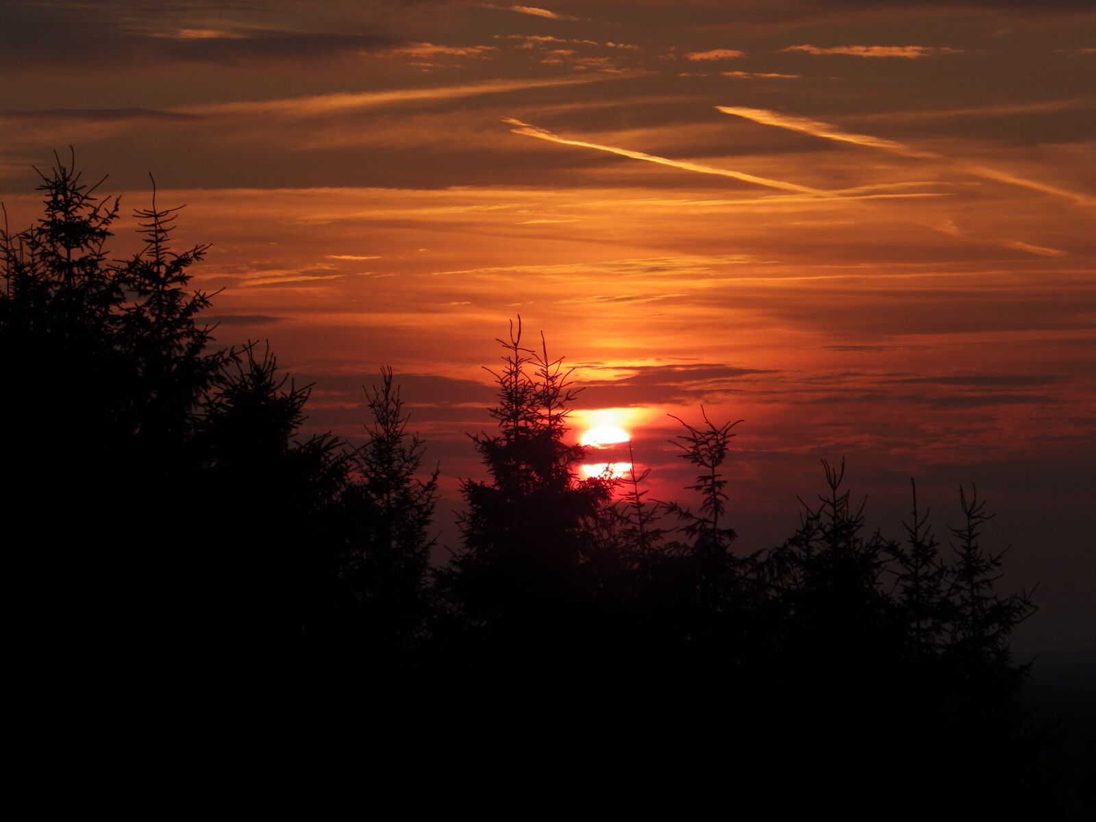 Pentax X-5 sample photo. Sunset, mood, afterglow photography