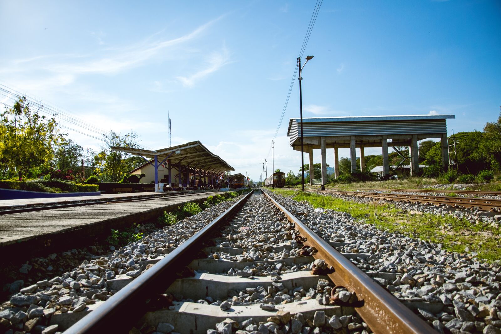 Nikon D5300 sample photo. Travel, train, trip photography