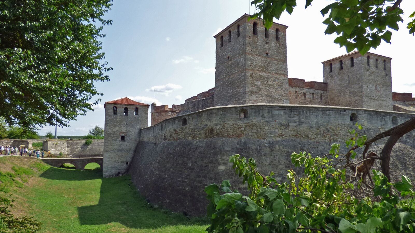 Panasonic Lumix DMC-FZ70 sample photo. Vidin, bulgaria, fortress photography