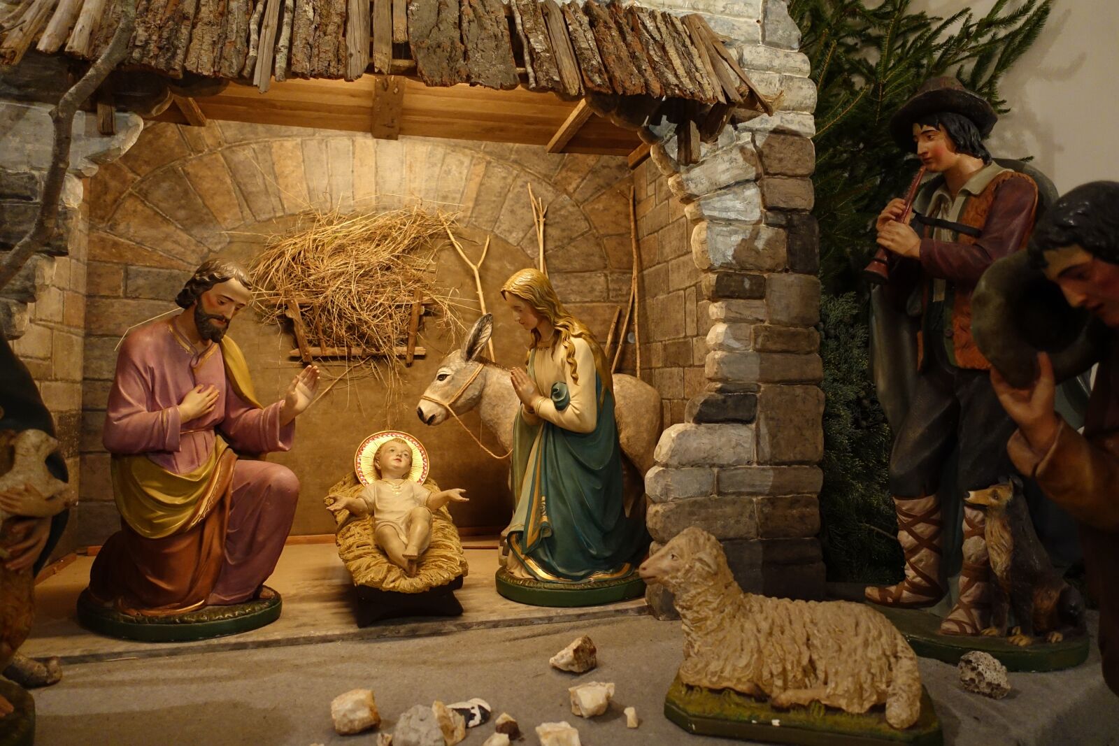 Sony Cyber-shot DSC-RX100 III sample photo. Christmas, crib, nativity scene photography