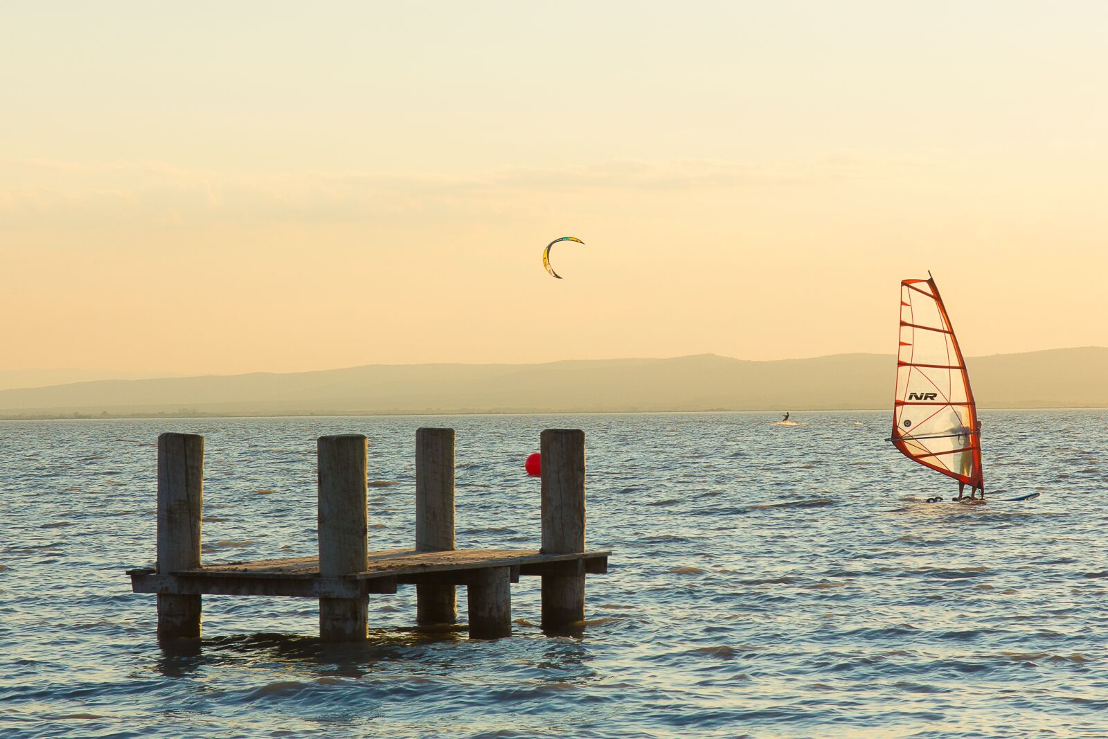 Nikon D7200 sample photo. Sunset, windsurfing, surfer photography