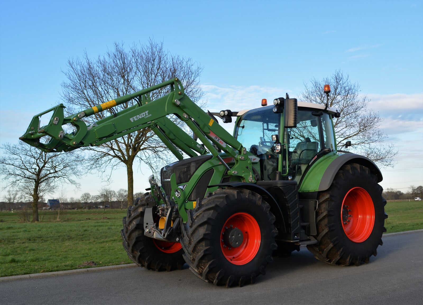 Nikon D5200 sample photo. Fendt, machine, tractor photography