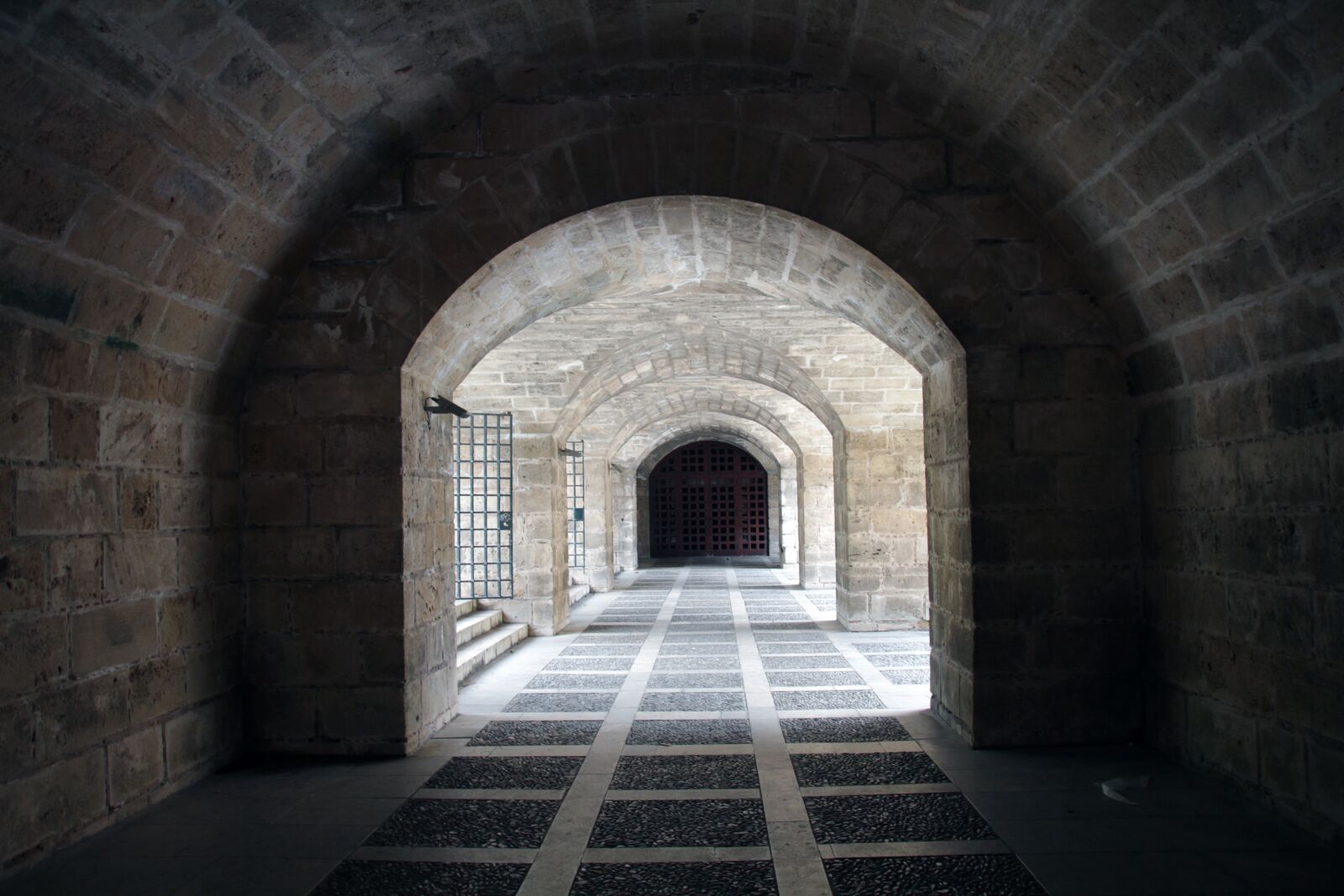 Canon EOS 7D sample photo. Archers, light, stone photography