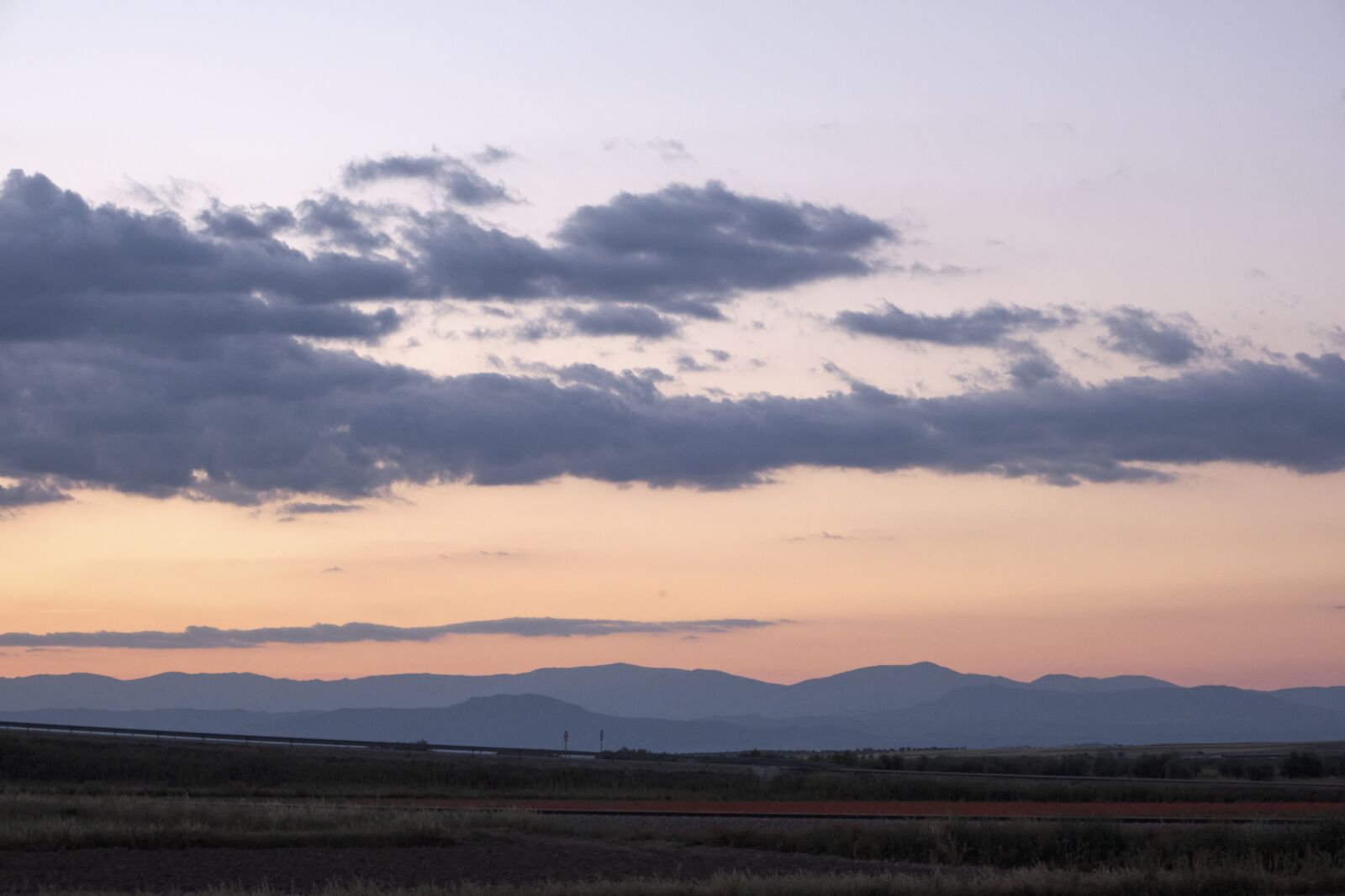 Fujifilm XF 18-55mm F2.8-4 R LM OIS sample photo. Sky, clouds, sunset photography