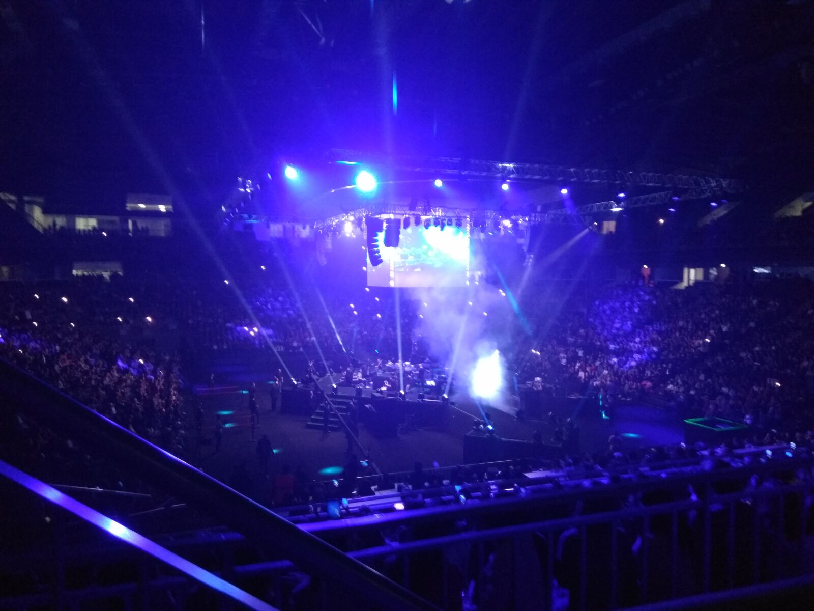 Xiaomi Redmi Note 4 sample photo. Concert, istanbul, the crowd photography